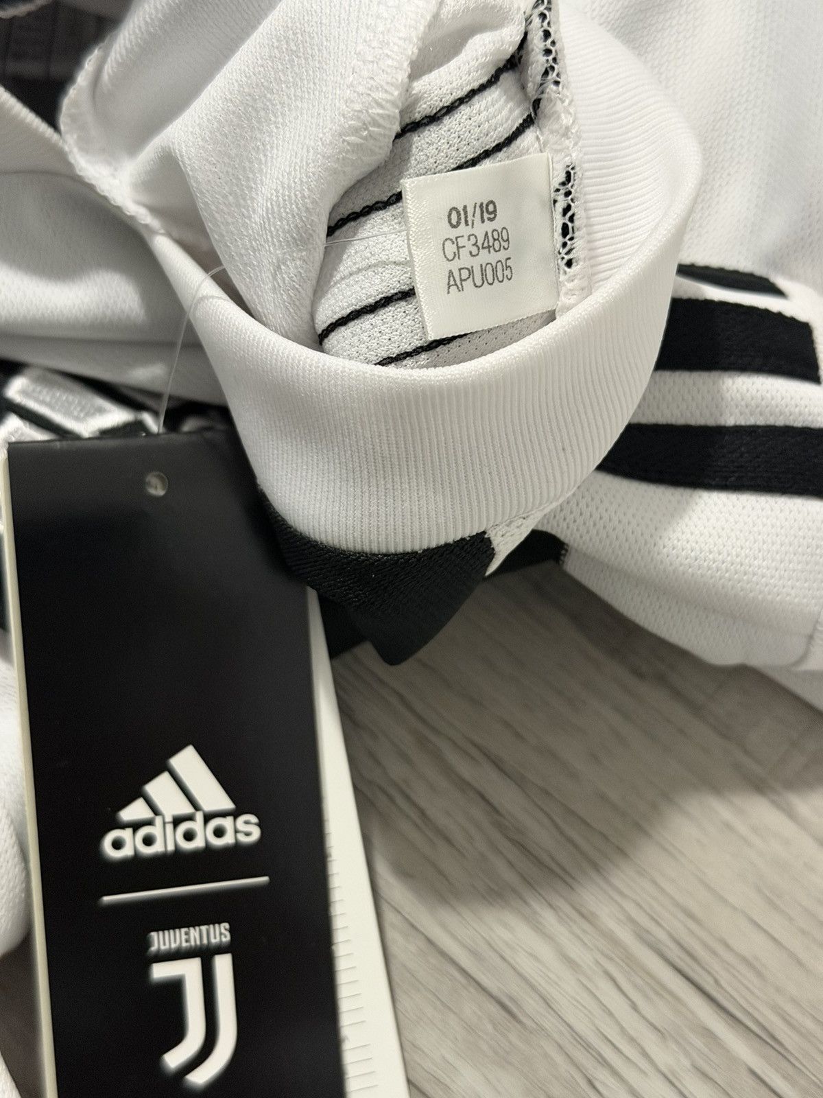 Adidas Ronaldo Juventus 18/19 Adidas Size US S / EU 44-46 / 1 - 4 Thumbnail