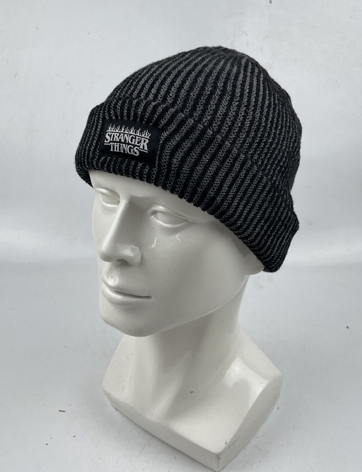GU gu X stranger things beanie hat tc50 Size ONE SIZE - 1 Thumbnail