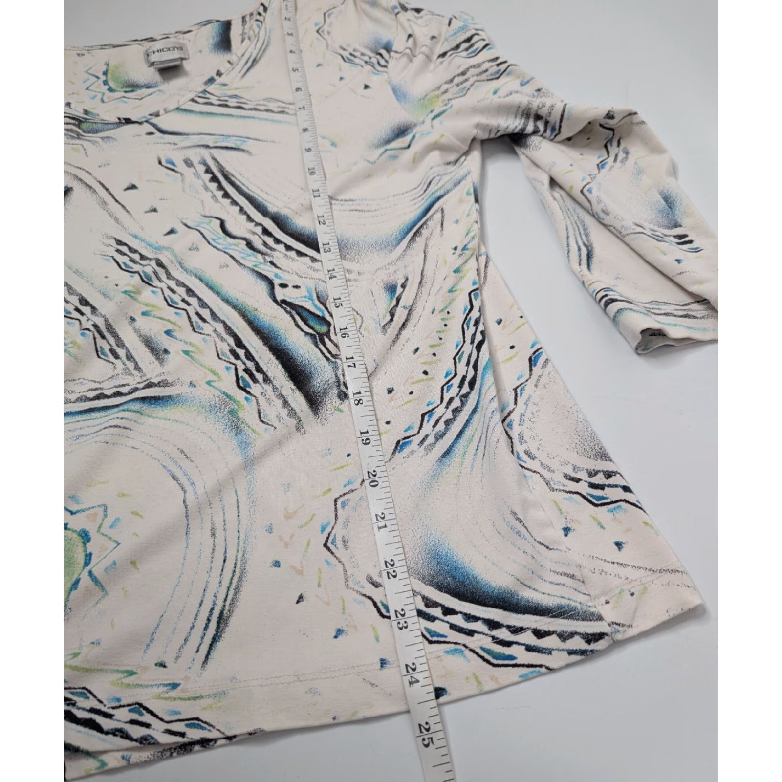 Vintage Chicos Womens Shirt White Abstract PRrnt 3/4 Sleeve Rayon Canada XL Geometric V-Neck Pullover Casual Wrinkle Resistant All Seasons Size XL / US 12-14 / IT 48-50 - 4 Thumbnail
