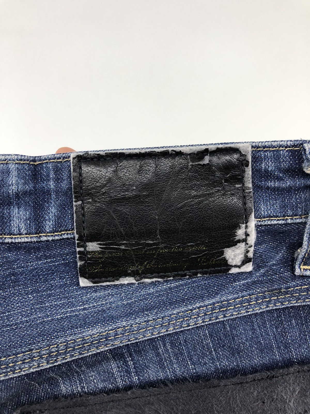 Edwin × Vintage Vintage Edwin Distressed Faded Blue Jeans Size US 28 / EU 44 - 23 Thumbnail