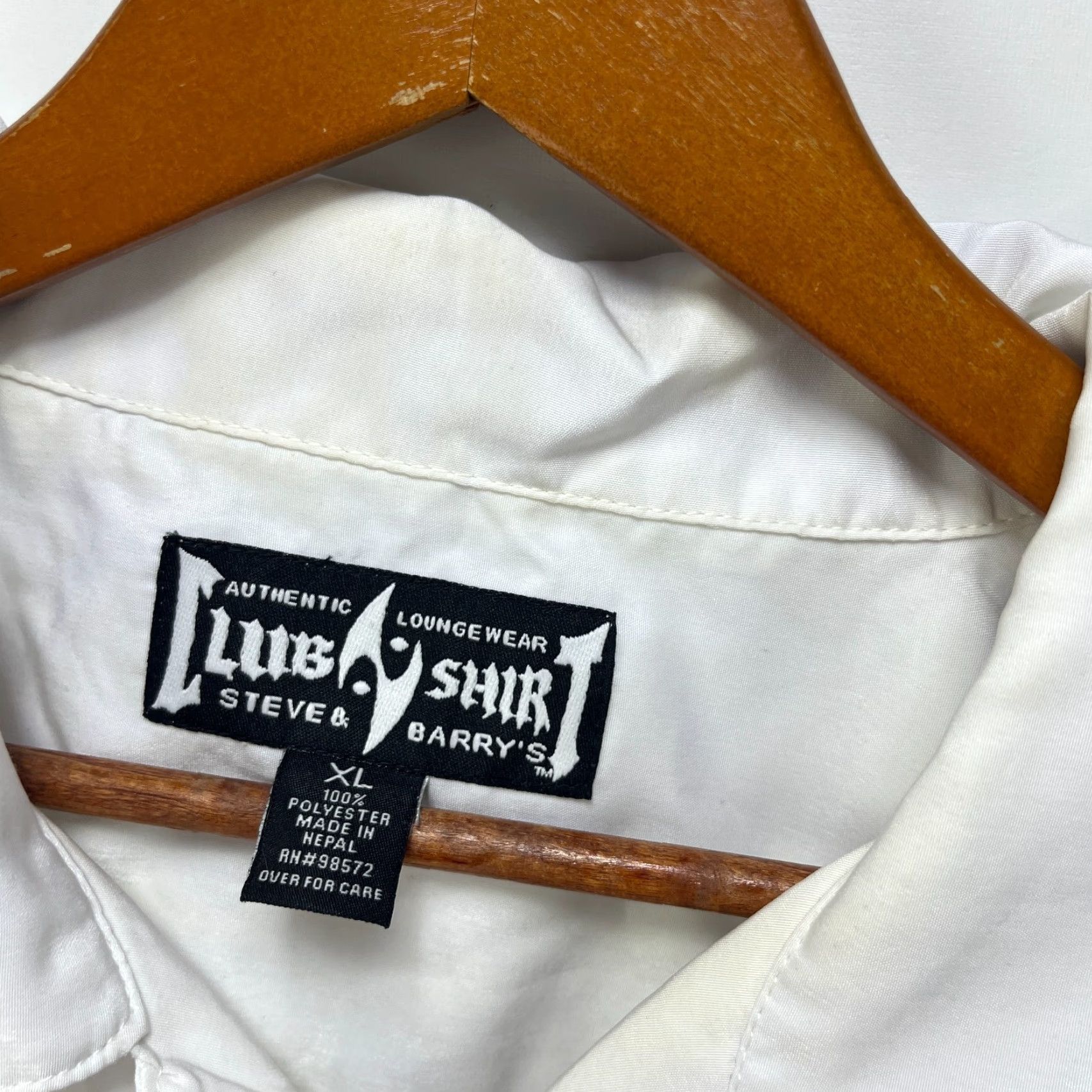 Vintage VINTAGE Nike Air Shirt XL White 90s USA Logo Button Short Sleeve Men Size US XL / EU 56 / 4 - 4 Thumbnail