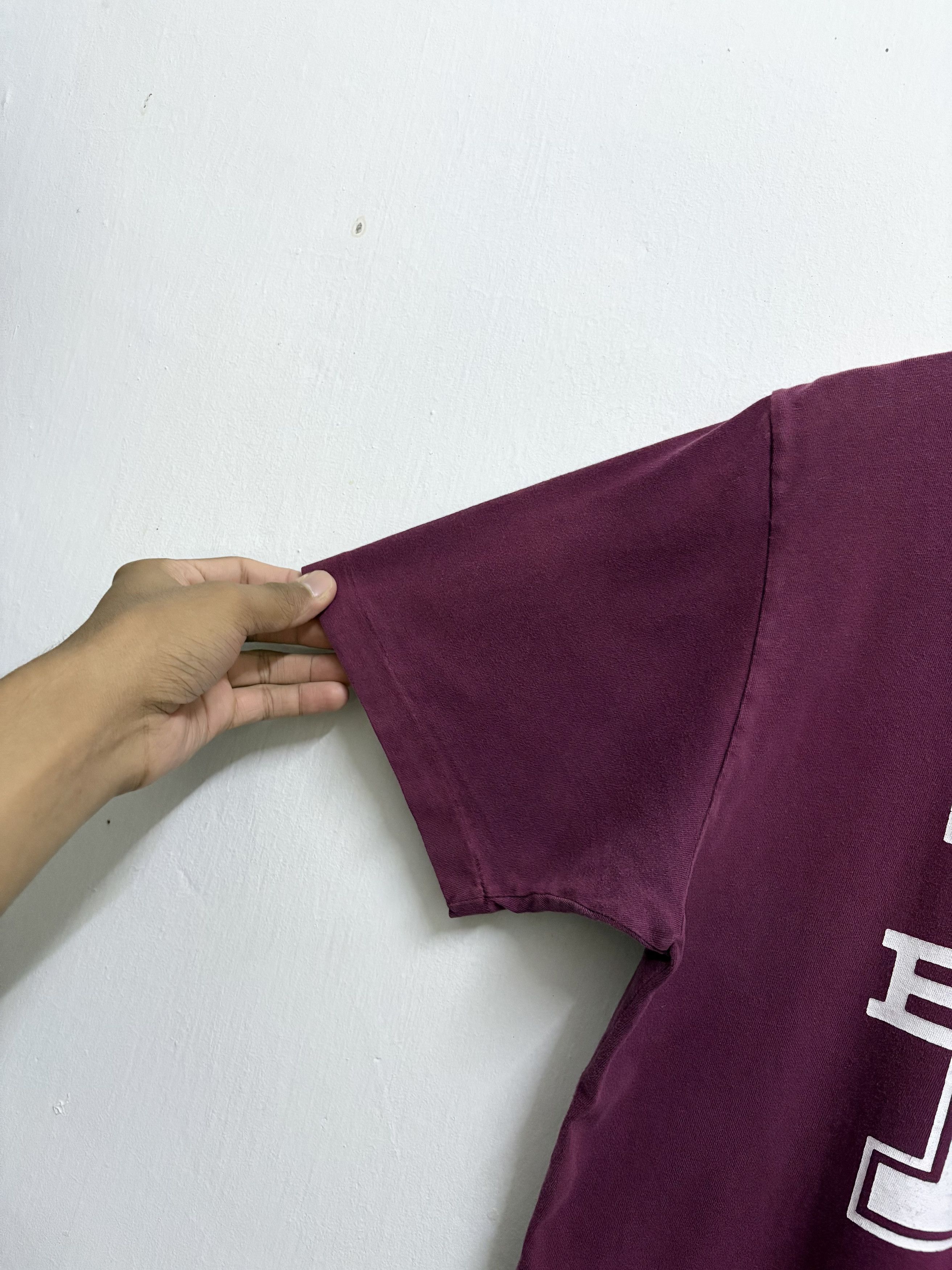 Blue Blue Japan × Indigo × Japanese Brand 2000's Blue/Blue Japan " B Blue " Maroon T-Shirt Size US M / EU 48-50 / 2 - 6 Thumbnail