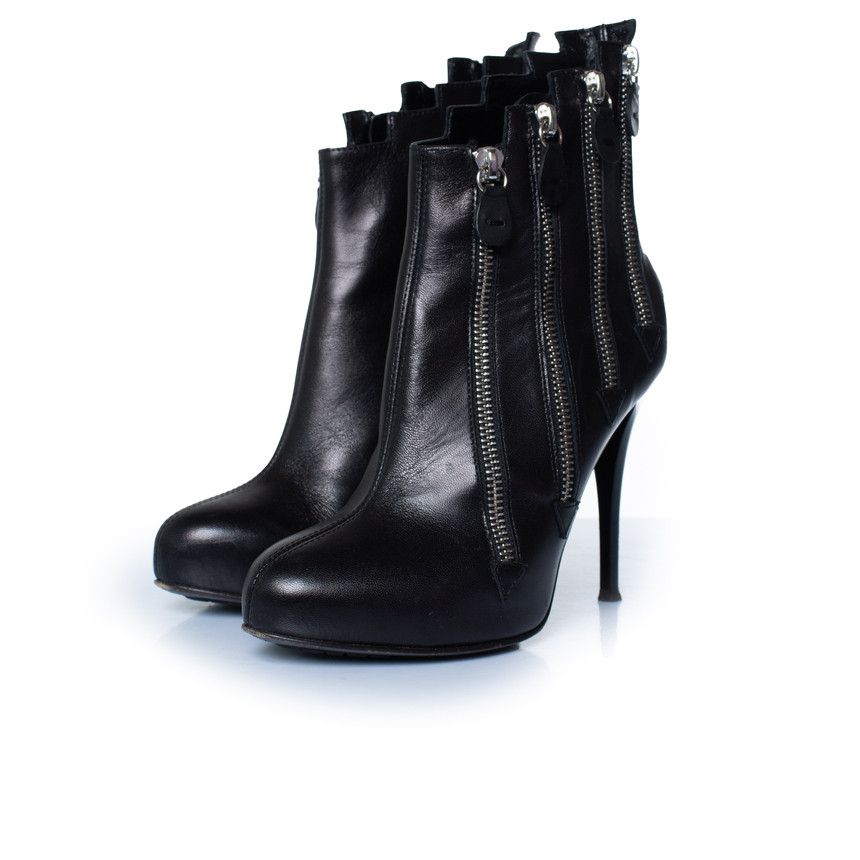 Giuseppe Zanotti Giuseppe Zanotti, black leather ankle zipper boots Size US 6.5 / IT 36.5 - 1 Thumbnail