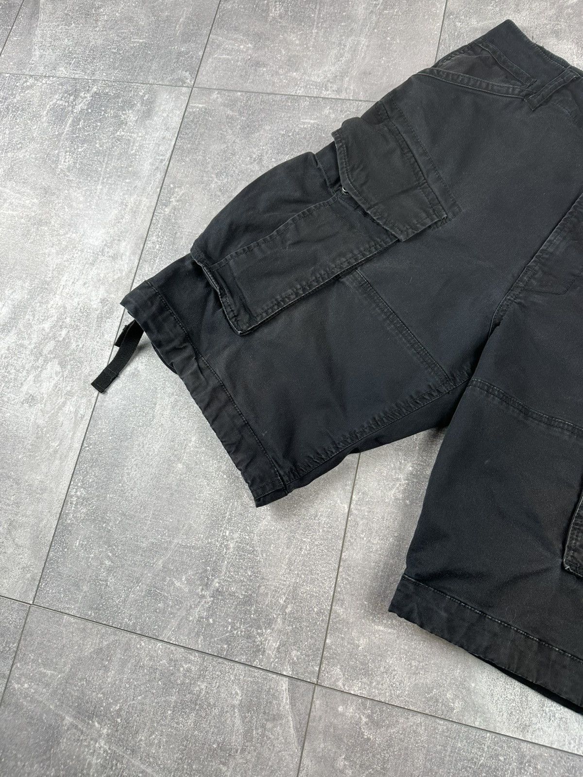 G-Star G Star Raw 3D Rovic Zip Relaxed 1/2 Cargo Short Size US 30 / EU 46 - 11 Thumbnail