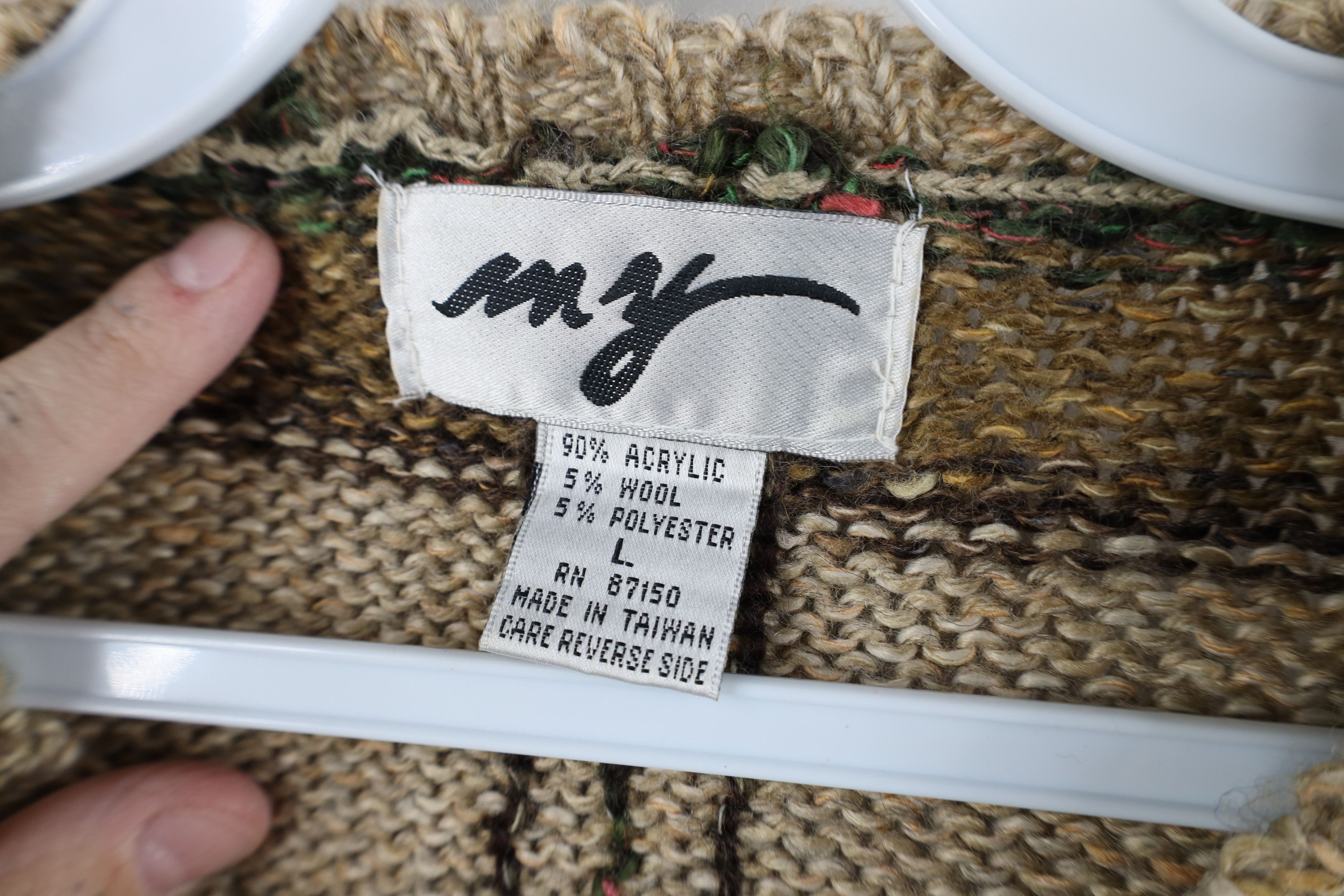 Vintage Vintage 90s Streetwear Embroidered Wool Blend Knit Sweater Size L / US 10 / IT 46 - 7 Thumbnail