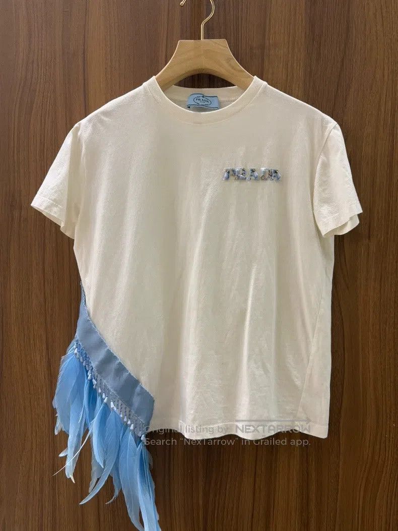 Prada Prada White feather beaded T-shirt Size S / US 4 / IT 40 - 1 Thumbnail