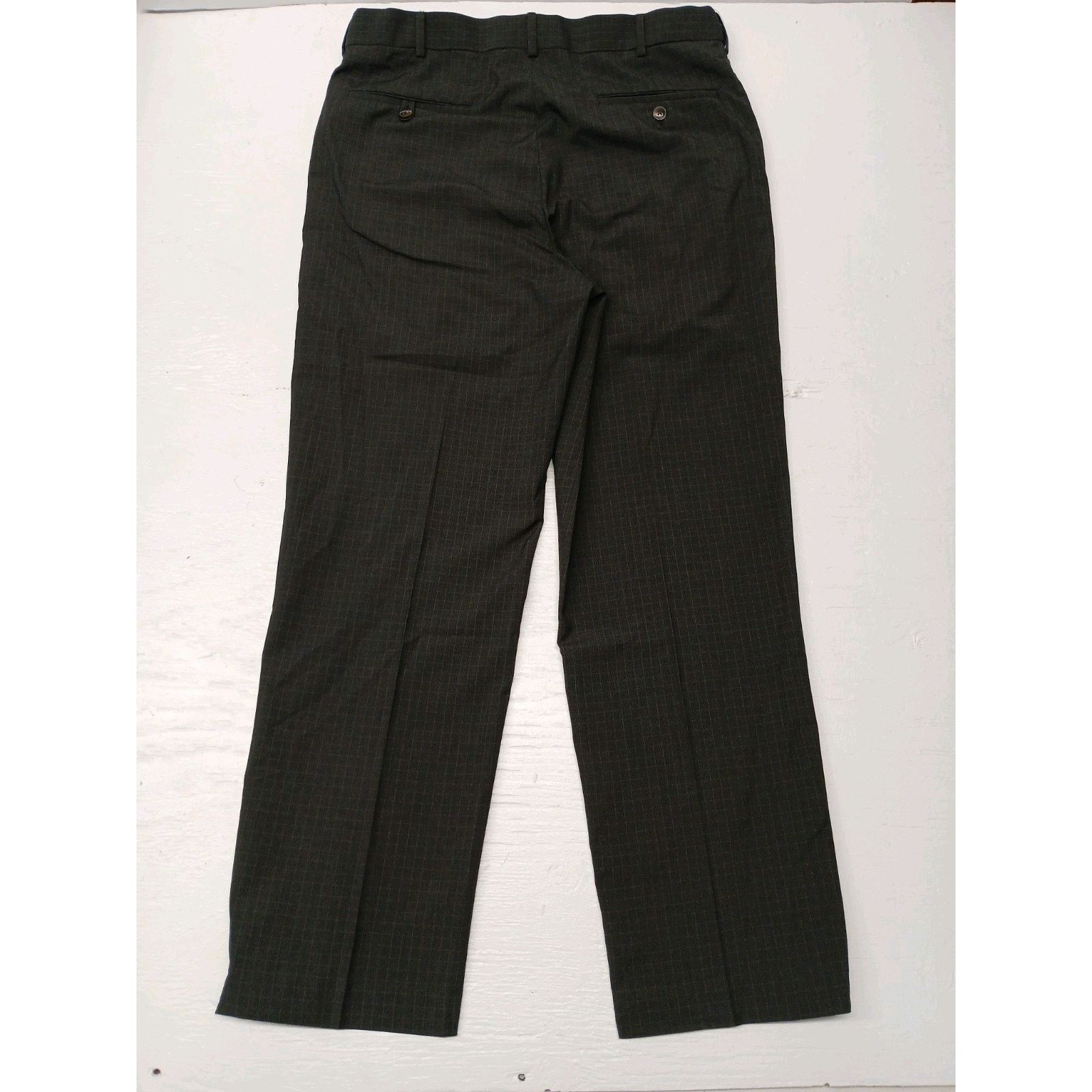 Roundtree & Yorke Roundtree & Yorke (34x30) Easy Care Striped Dress Slacks Size US 34 / EU 50 - 6 Thumbnail