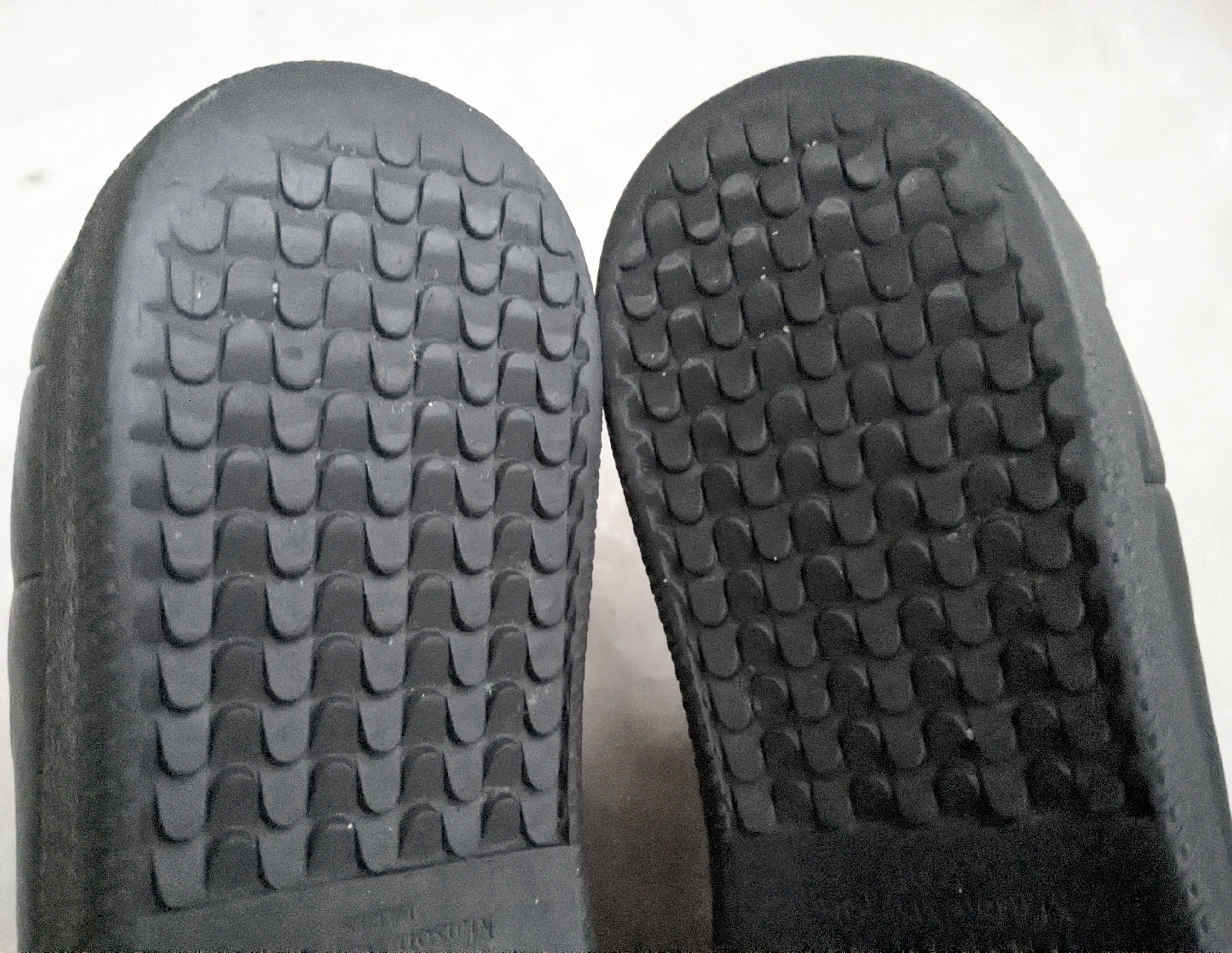 Maison Margiela Maison Margiela Future Black 9 42 Leather Low Tops Size US 9 / EU 42 - 18 Thumbnail