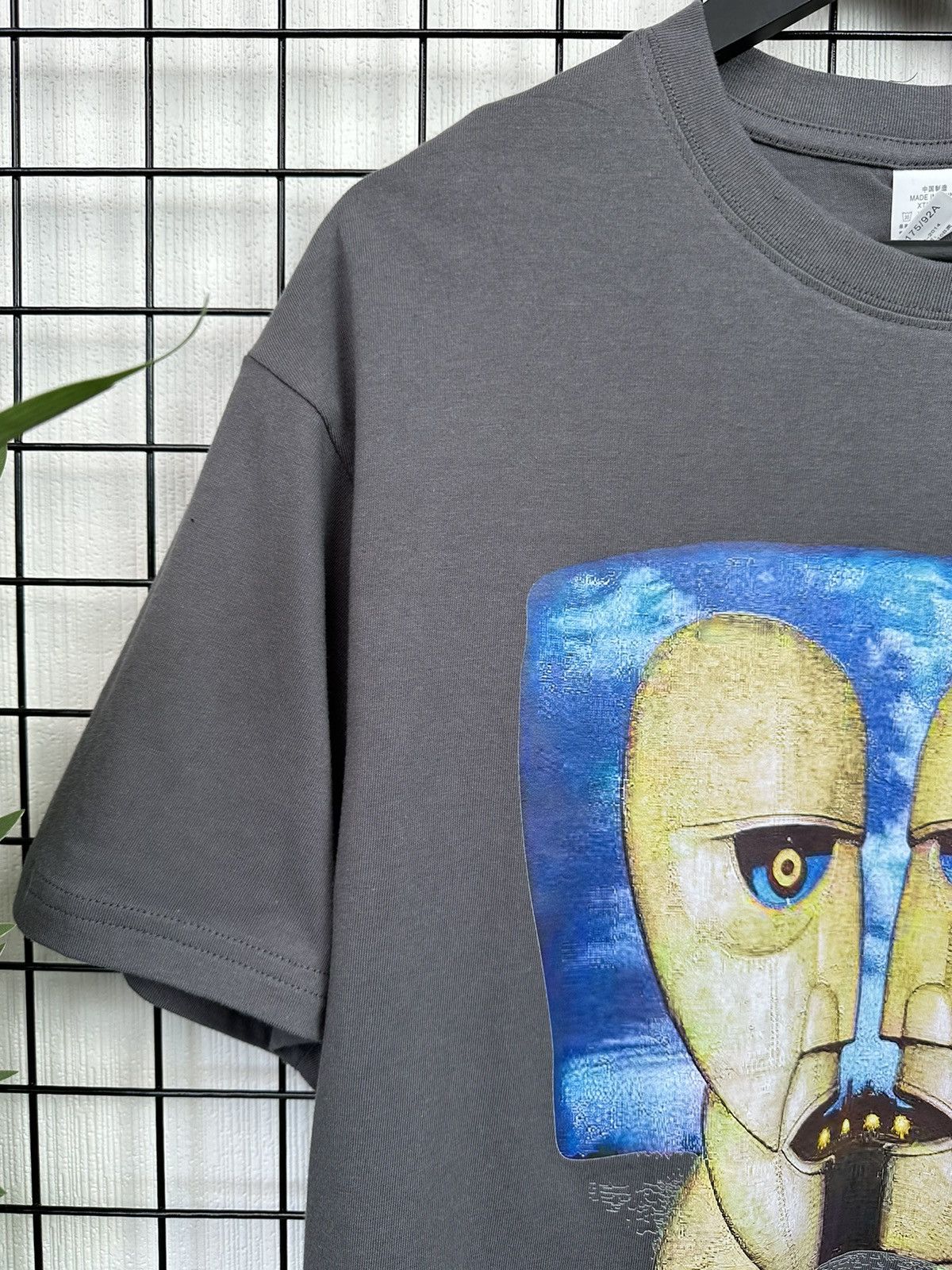 Band Tees × Pink Floyd Pink Floyd Division Bell Men Grey L “North American Tour” Size US L / EU 52-54 / 3 - 8 Thumbnail