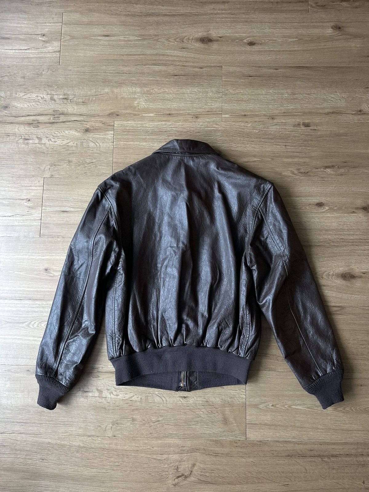 Genuine Leather Vintage A-2 WWII US Army Leather Flight Jacket Size US S / EU 44-46 / 1 - 11 Thumbnail