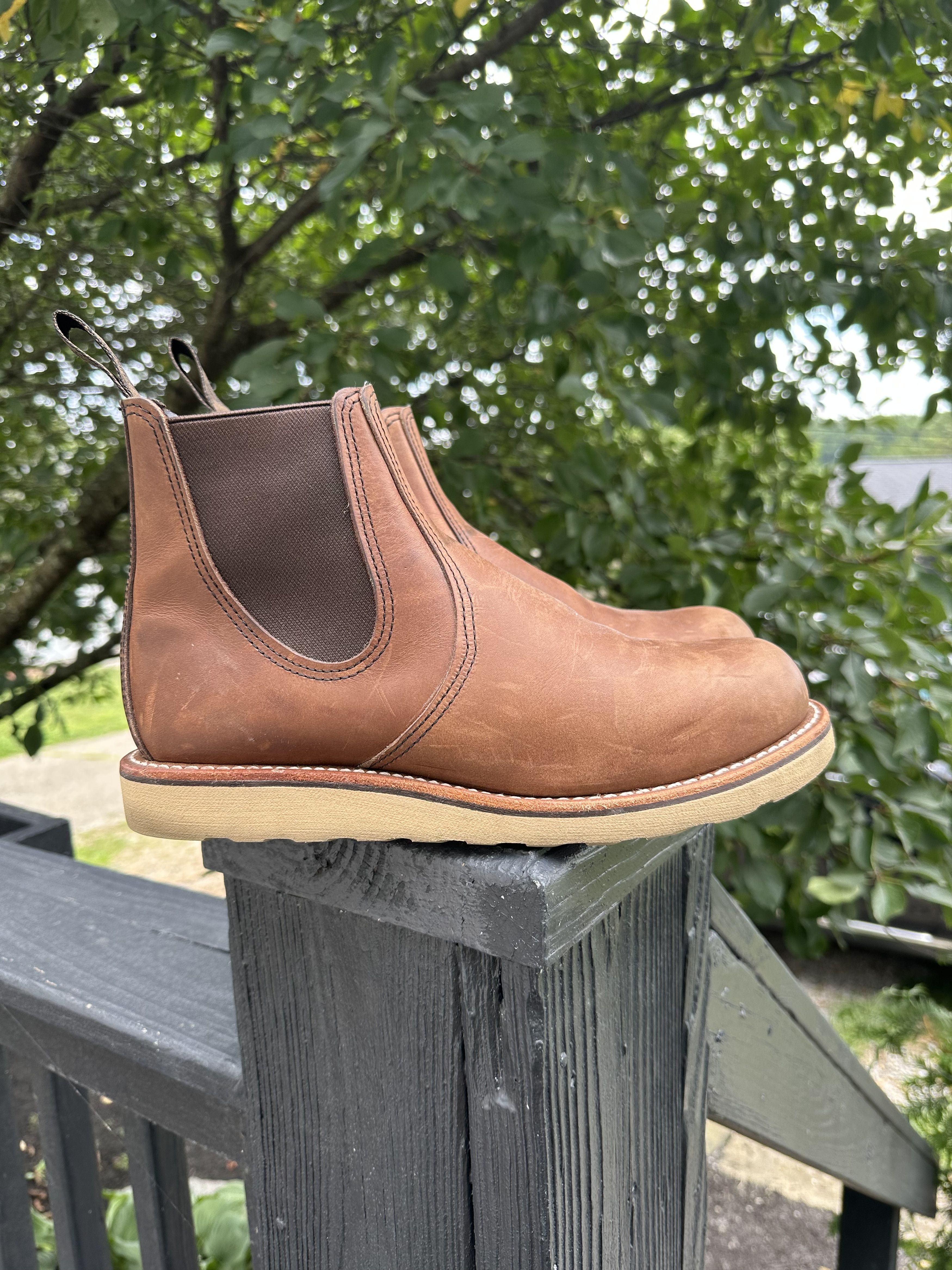 Red Wing Red Wing Classic Chelsea Boot in Amber Harness Grailed