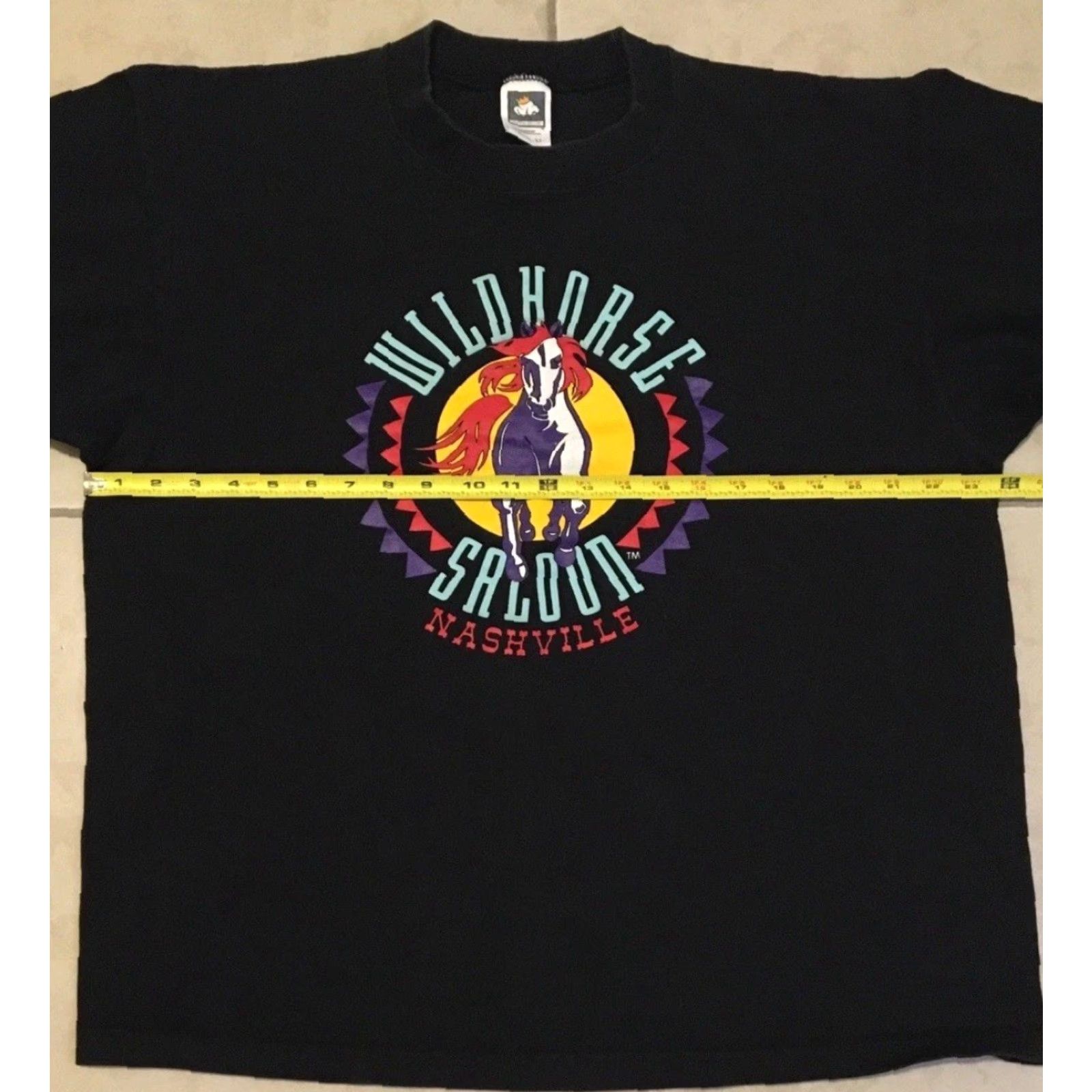 Vintage VINTAGE 90s Wildhorse Saloon Nashville T-Shirt XL Black Boxy Fit Biker Grunge Trucker Shirt Mens Size US XL / EU 56 / 4 - 5 Thumbnail