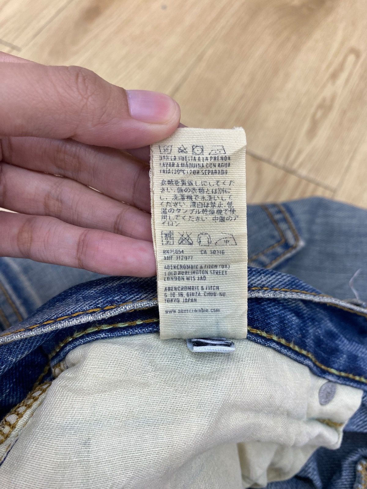 Abercrombie & Fitch Abercrombie & Fitch Mud Wash Style Bootcut Jeans Size US 36 / EU 52 - 17 Thumbnail
