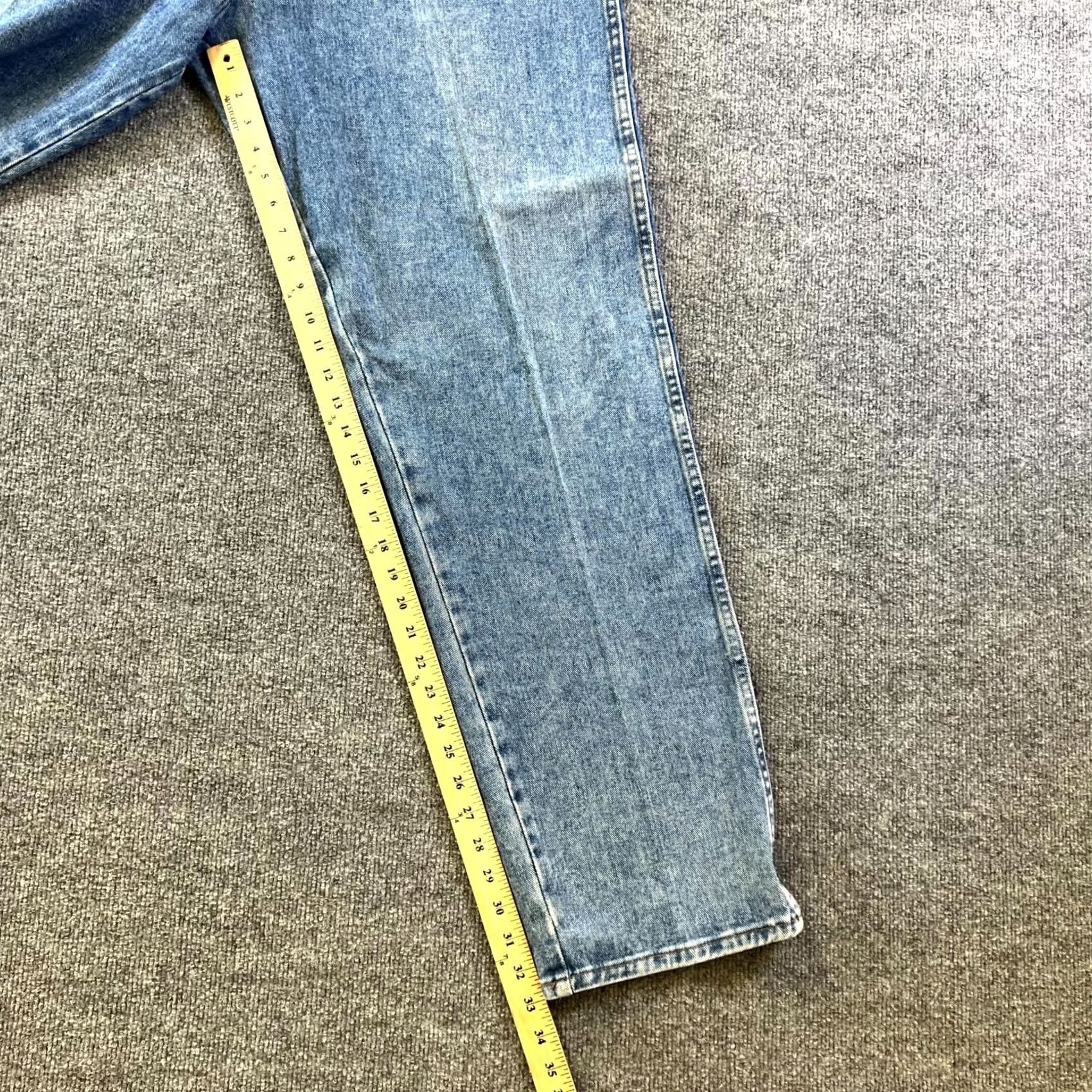 Wrangler VINTAGE Wrangler Jeans Mens 42x34 Blue Denim High Rise Regular Fit Tapered Leg Wrangler 20X Jeans Mens Blue 42x34 Regular Fit Jeans Size US 42 / EU 58 - 4 Thumbnail
