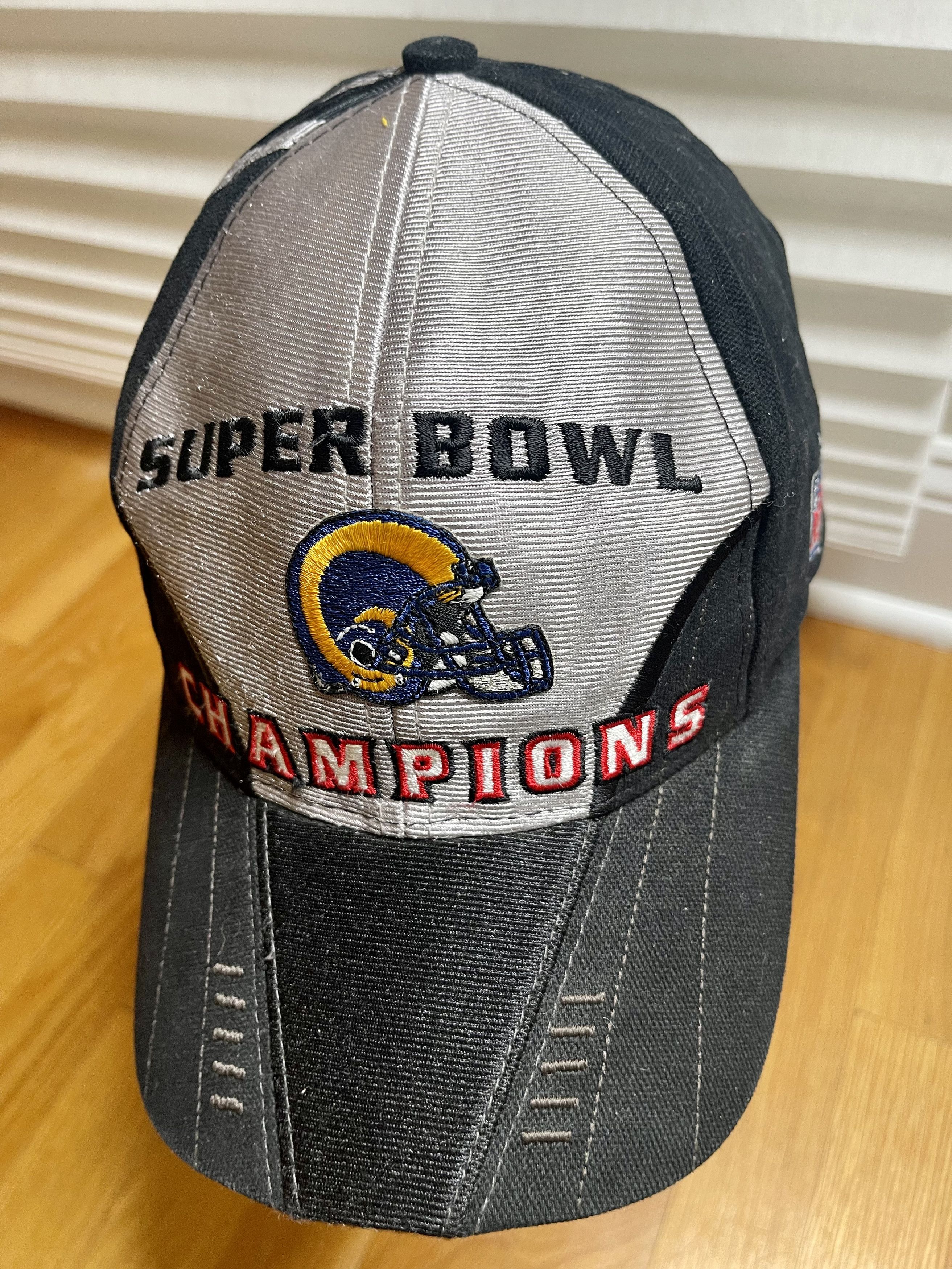 NFL × Puma × Vintage 2000 St Louis Rams Super Bowl Champions Vintage Hat Size ONE SIZE - 8 Thumbnail