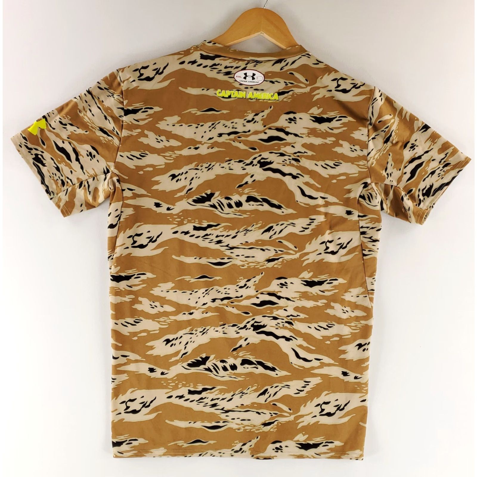Under Armour Under Armour Heatgear Compression Shirt Captain America Camo Mens XXL T-Shirt Mens XXL Camouflage CapAmerica Size US XXL / EU 58 / 5 - 5 Thumbnail