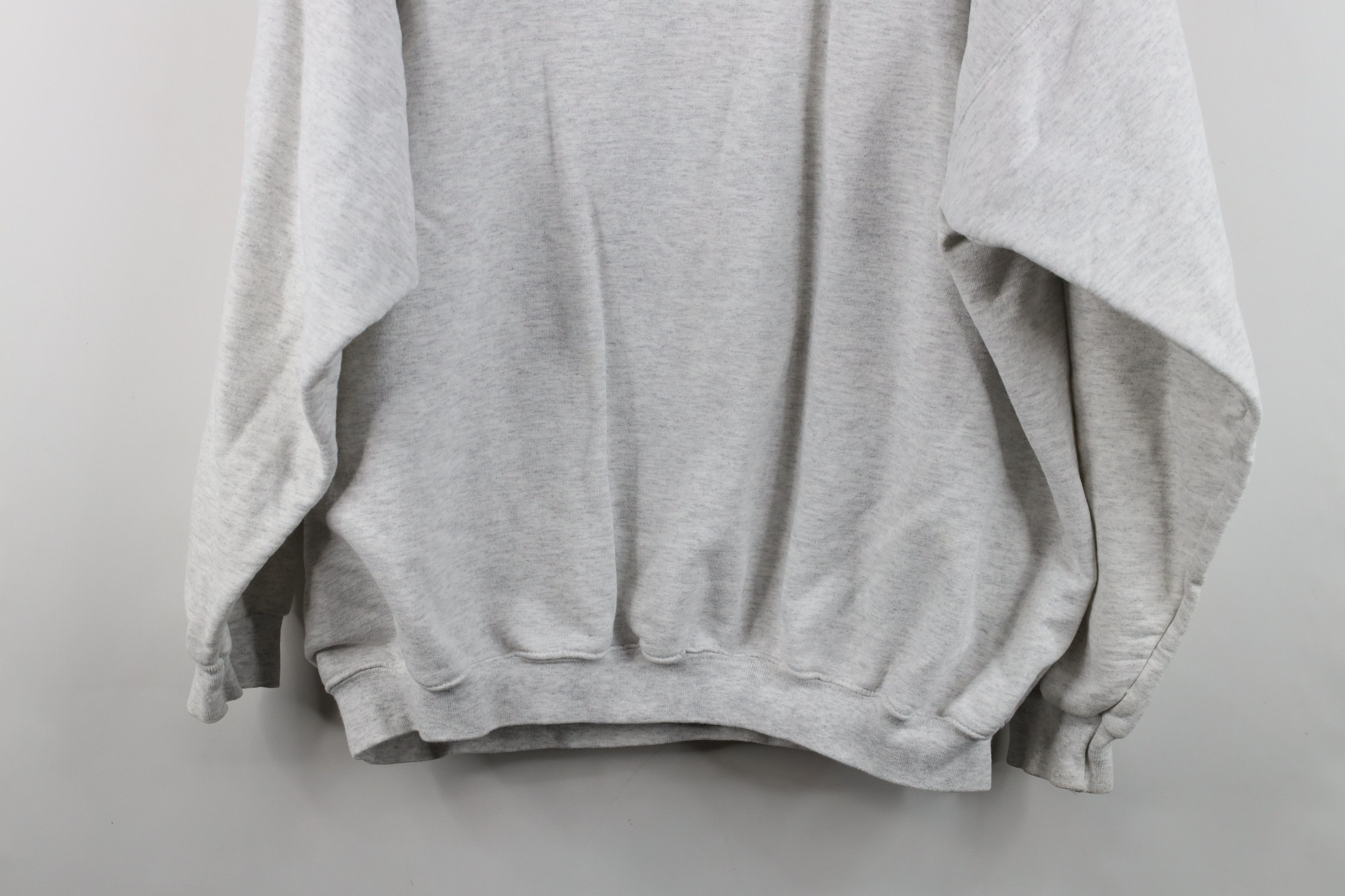 Vintage Vintage 90s Willy Wonka and the Chocolate Factory Sweatshirt Size US XXL / EU 58 / 5 - 14 Thumbnail