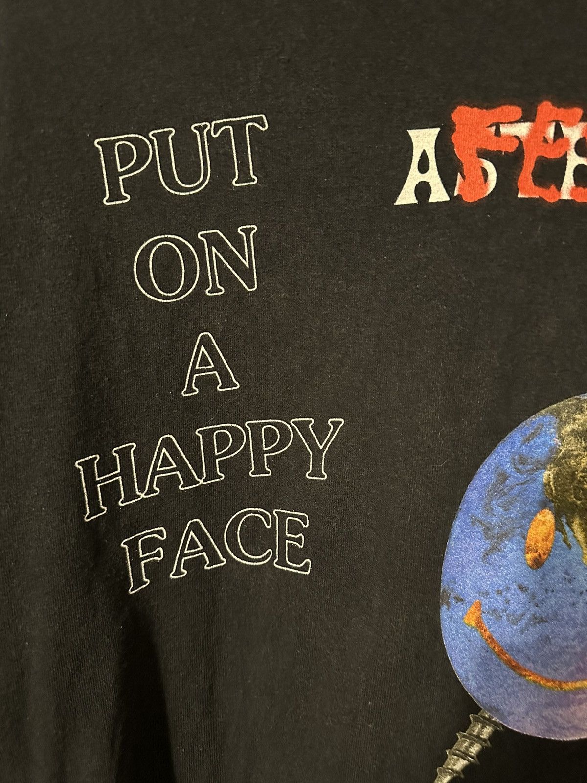 Travis Scott Astroworld Festival Happy Face Screw Tee Size US M / EU 48-50 / 2 - 4 Thumbnail
