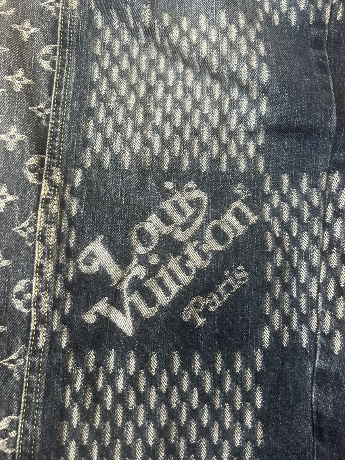 Louis Vuitton Louis Vuitton x Nigo Giant Damier Waves MNGM Denim Pants Size US 34 / EU 50 - 3 Thumbnail