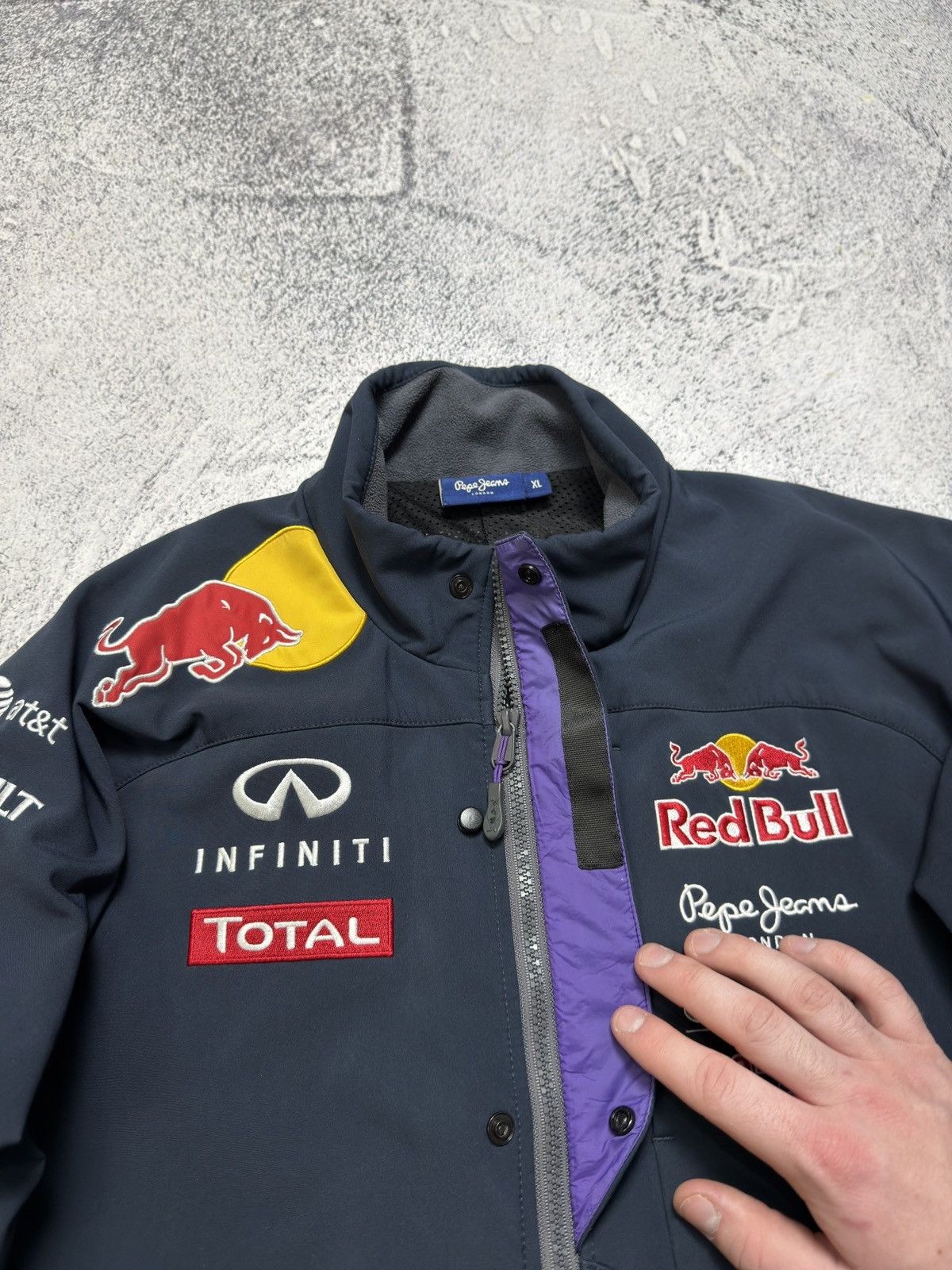 Pepe Jeans Vintage Red Bull Racing F1 Team Softshell Jacket Pepe Jeans Size US XL / EU 56 / 4 - 7 Thumbnail