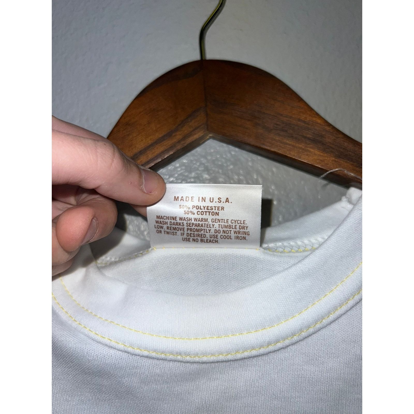 Vintage Women's 80s Lucky Star White Yellow Raglan Shirt Blank Top Size M / US 6-8 / IT 42-44 - 7 Thumbnail