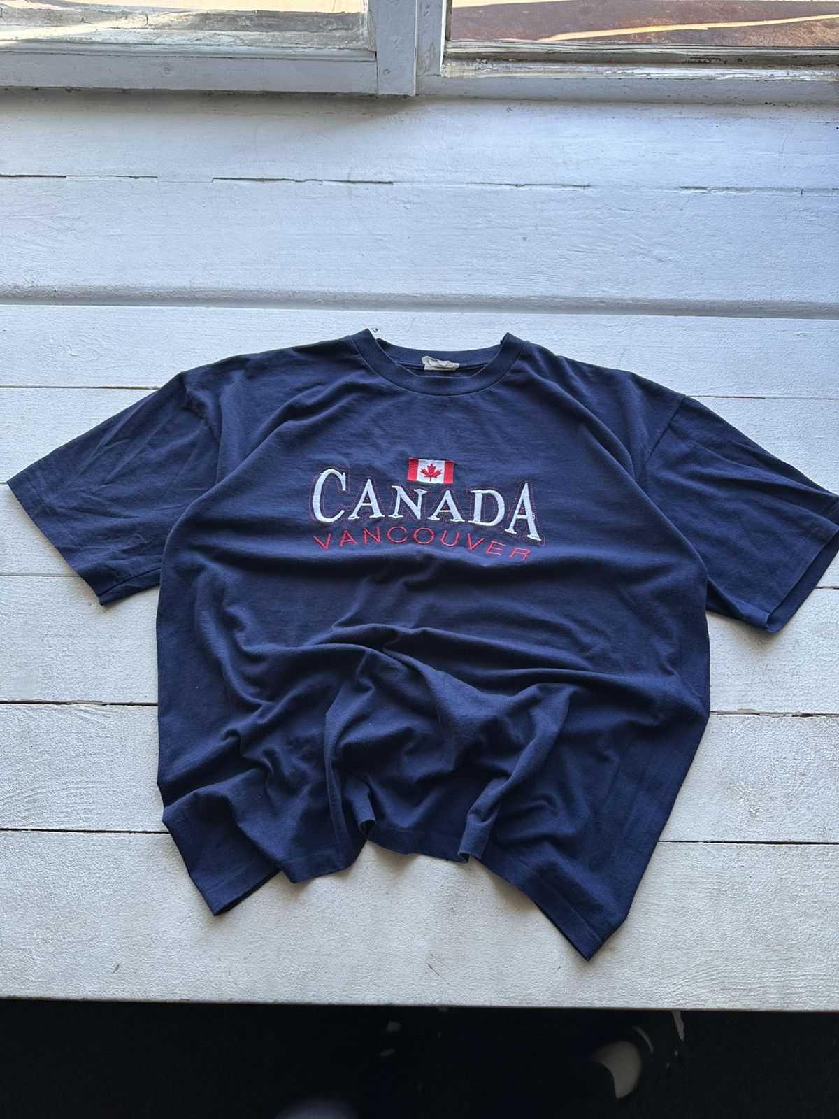 Vintage 🚨 VINTAGE VANCOUVER CANADA BIG LOGO T -shirt rare archive Size US L / EU 52-54 / 3 - 1 Thumbnail