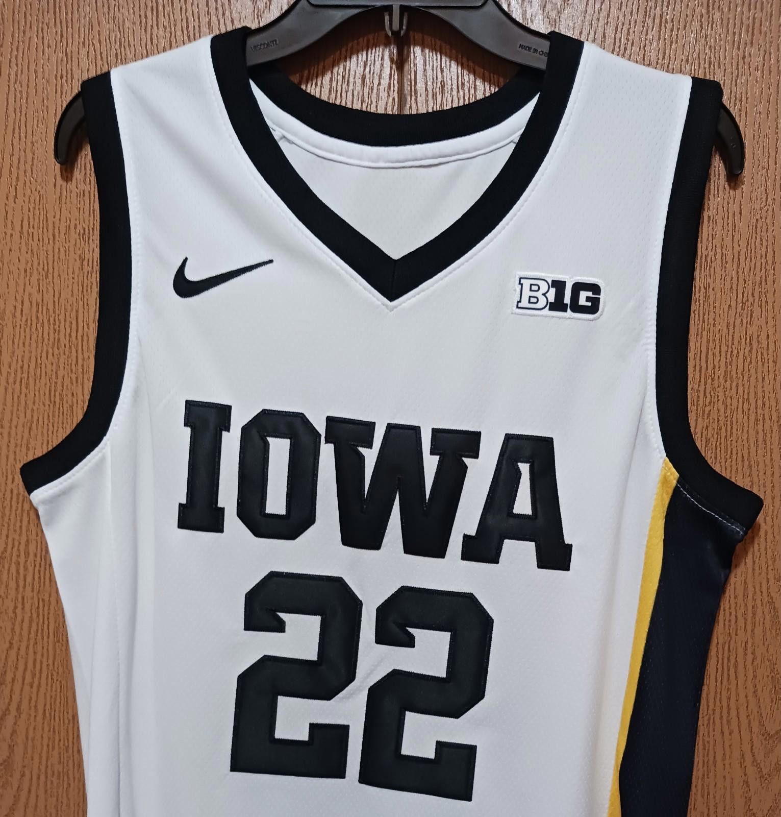 Nike Caitlin Clark (Nike)-(Iowa)-(Hawkeyes)-(White)-(Jersey)-$65 Size US M / EU 48-50 / 2 - 3 Thumbnail
