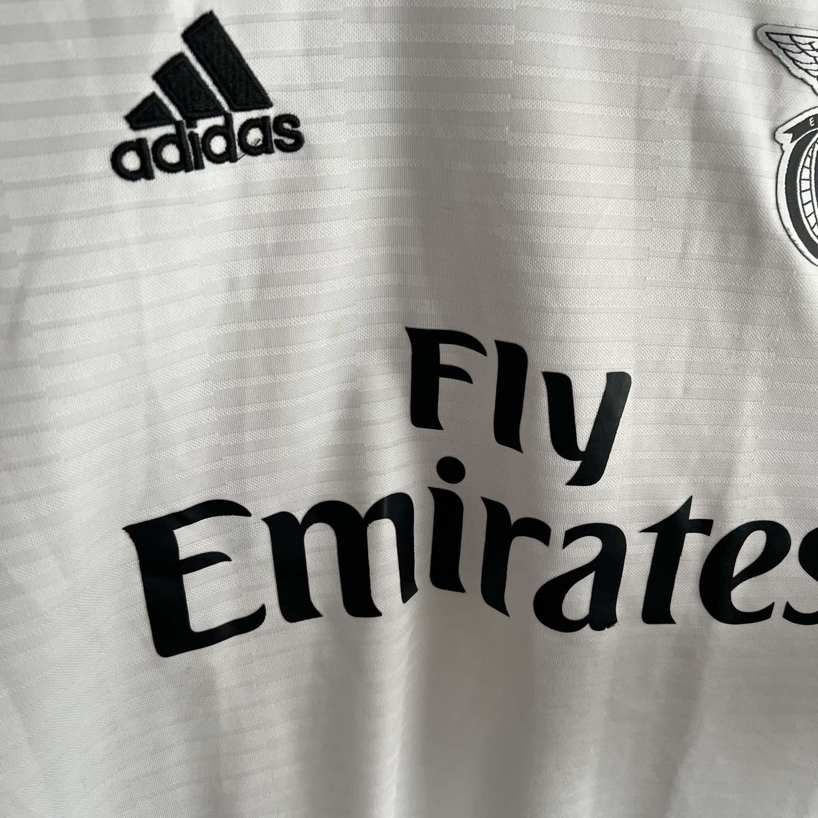Adidas Benfica Home Soccer Jersey Football Shirt Kit Size US L / EU 52-54 / 3 - 4 Thumbnail