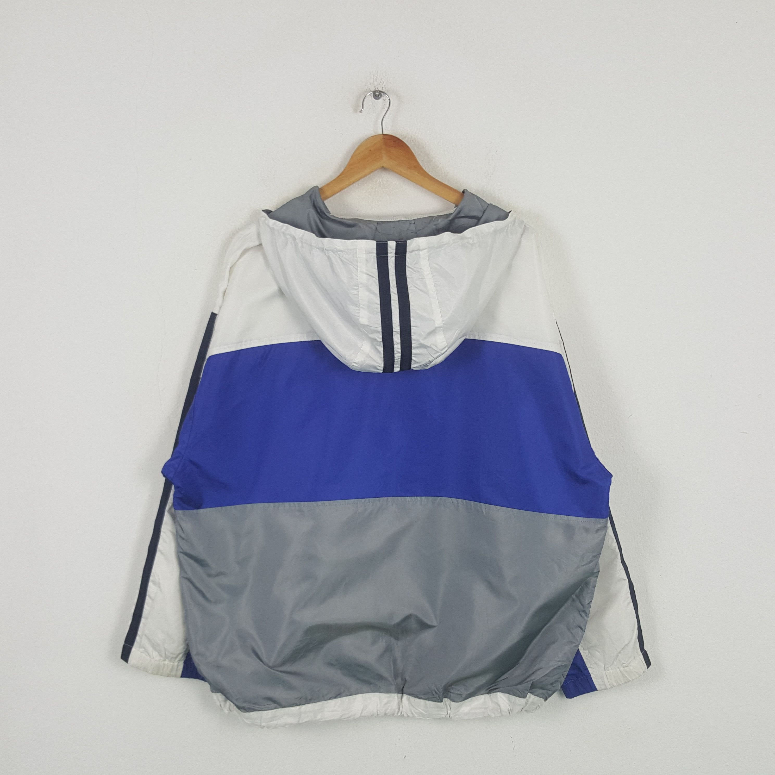 Nike Vintage Nike Skylon American Windbreaker Jacket C290N34 Size US XL / EU 56 / 4 - 3 Thumbnail