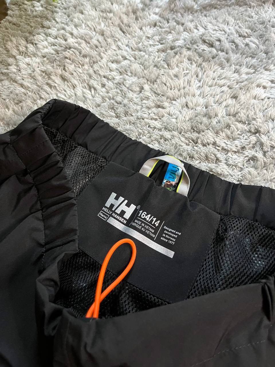 Helly Hansen Helly Hansen Pants Streetwear Gorpcore Outdoor Big Logo Rare Size US 28 / EU 44 - 10 Thumbnail