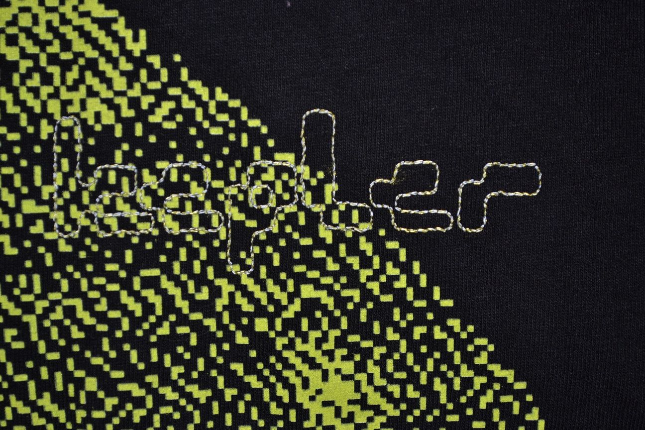 Robyn Lynch × The Game Very Rare Kepler Interactive x Robyn Lynch t-shirt Size US S / EU 44-46 / 1 - 5 Thumbnail