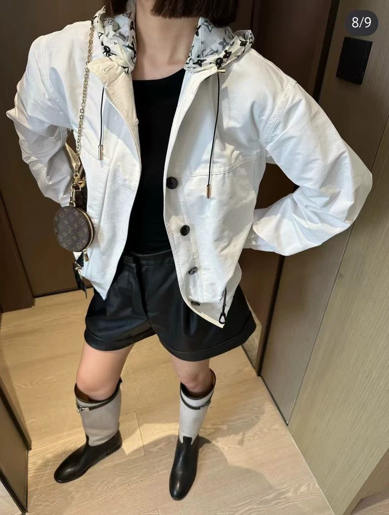Louis Vuitton Louis Vuitton White Charge Jacket 2503-Nextarrow Size XXS / US 00 / IT 34 - 9 Thumbnail