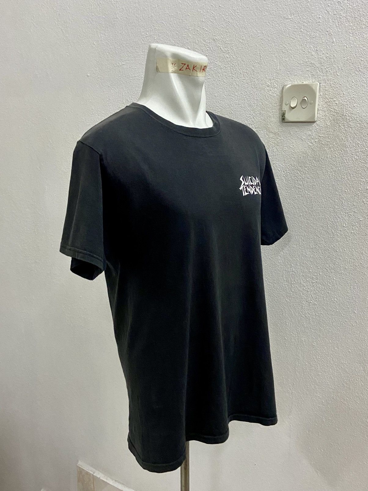 Band Tees Suicidal Tendencies "Institutionalized," Tee Size US M / EU 48-50 / 2 - 4 Thumbnail