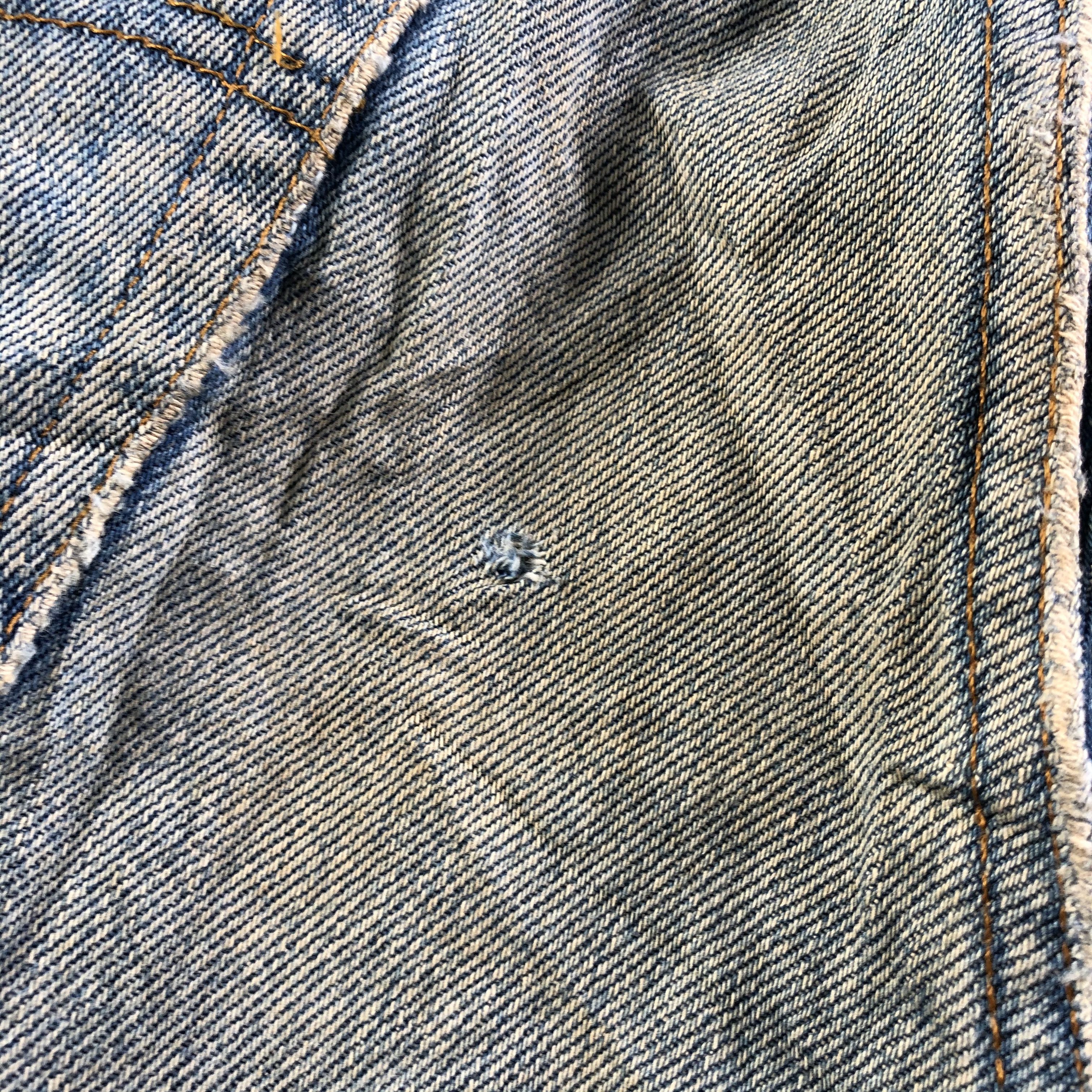 Levi's Vintage Levis 501 Jeans-J3598 Size US 35 - 8 Thumbnail