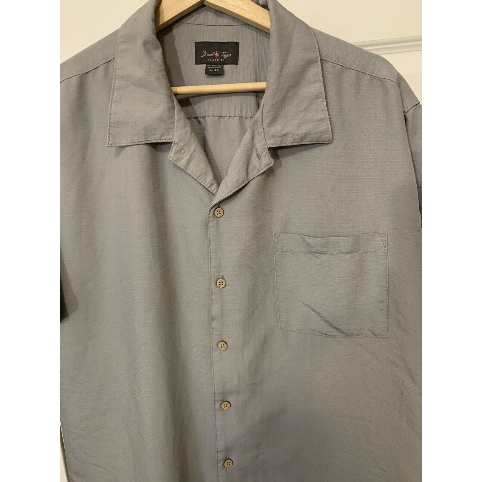 David Taylor David Taylor Collection Men's Sz XL Button Up Camp Shirt NIC Size US XL / EU 56 / 4 - 3 Thumbnail