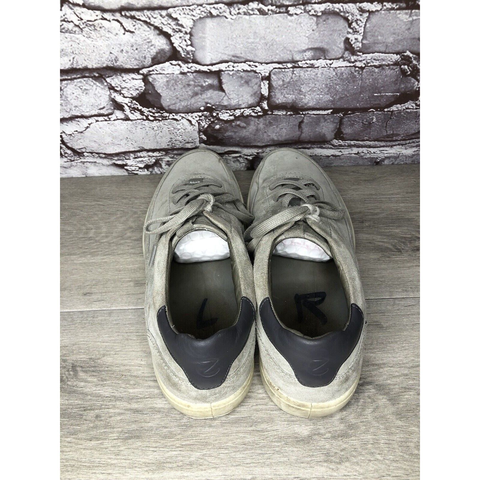 Ecco ECCO Grey Suede Leather Lace Up Comfort Casual Sneakers Shoe Size US 10 / EU 43 - 4 Thumbnail