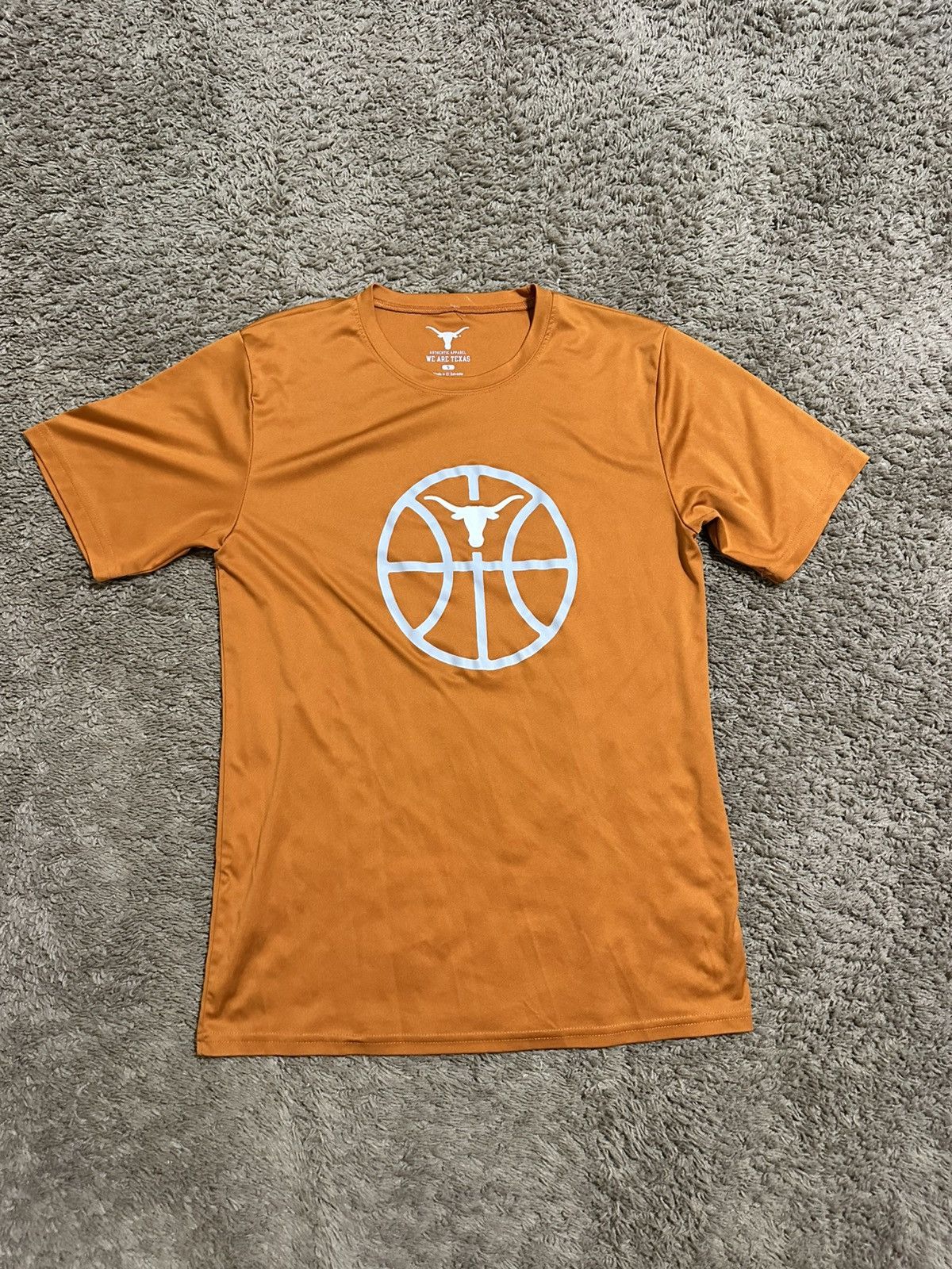 NCAA Vintage NCAA Nike Texas Longhorns shirt 00s size small Size US S / EU 44-46 / 1 - 1 Thumbnail