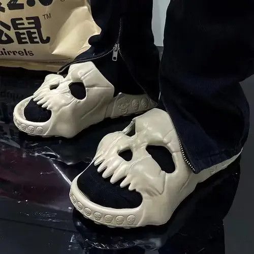Designer × Japanese Brand Skull slippers Size US 9.5 / EU 42-43 - 2 Thumbnail
