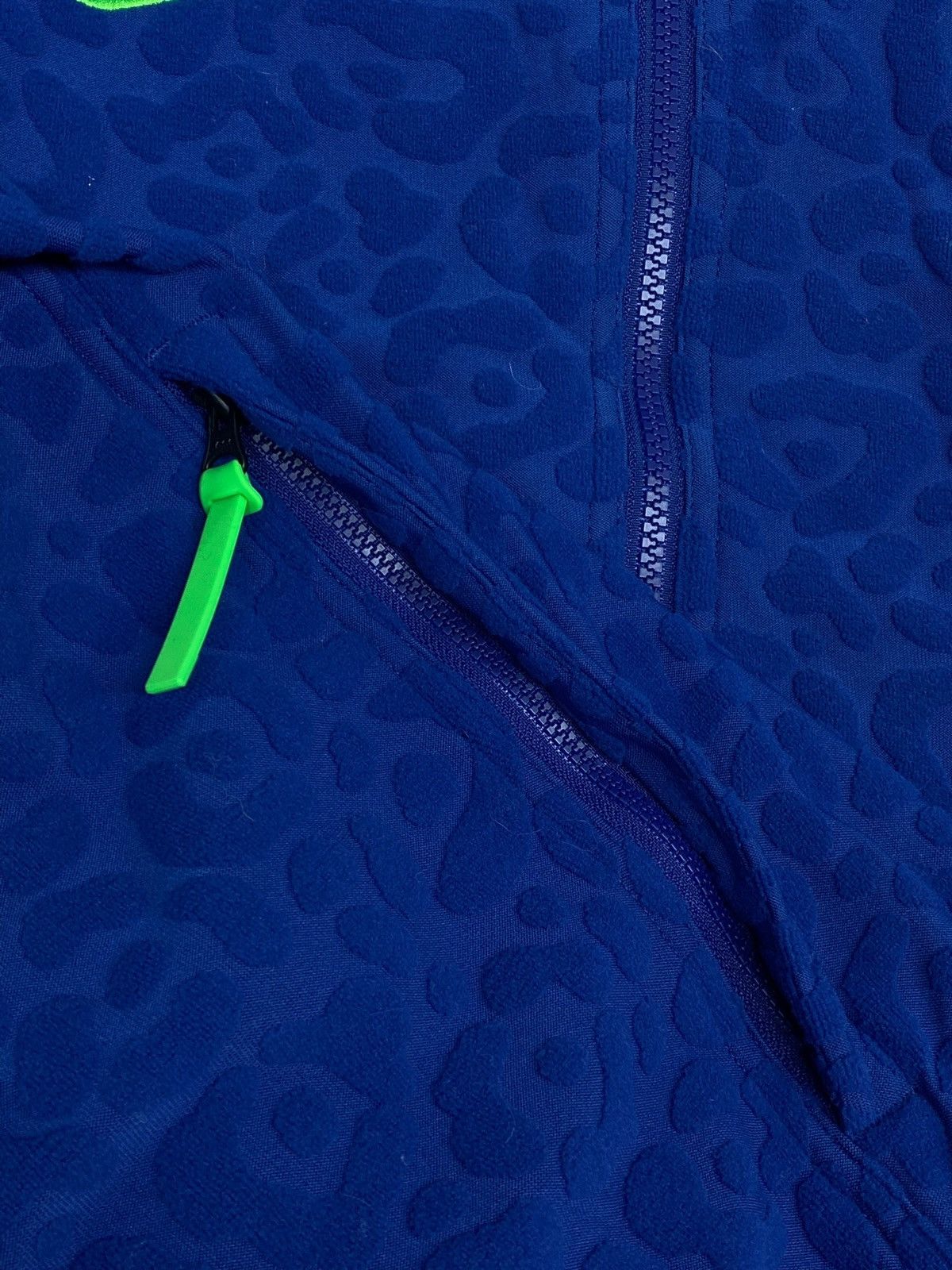 Nike BRAZIL NIKE LEOPARD FLEECE JACKET HYPE FUTURE STREET VIBES Size US L / EU 52-54 / 3 - 22 Thumbnail