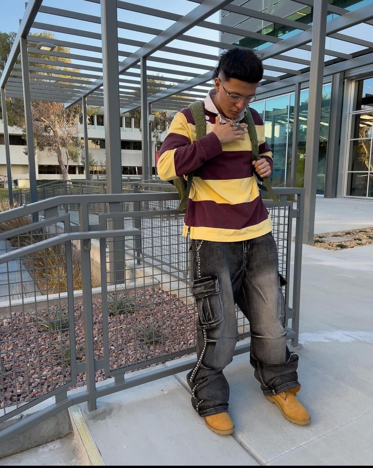 image of Hmdd Cargo Pants in Black, Men's (Size 32)
