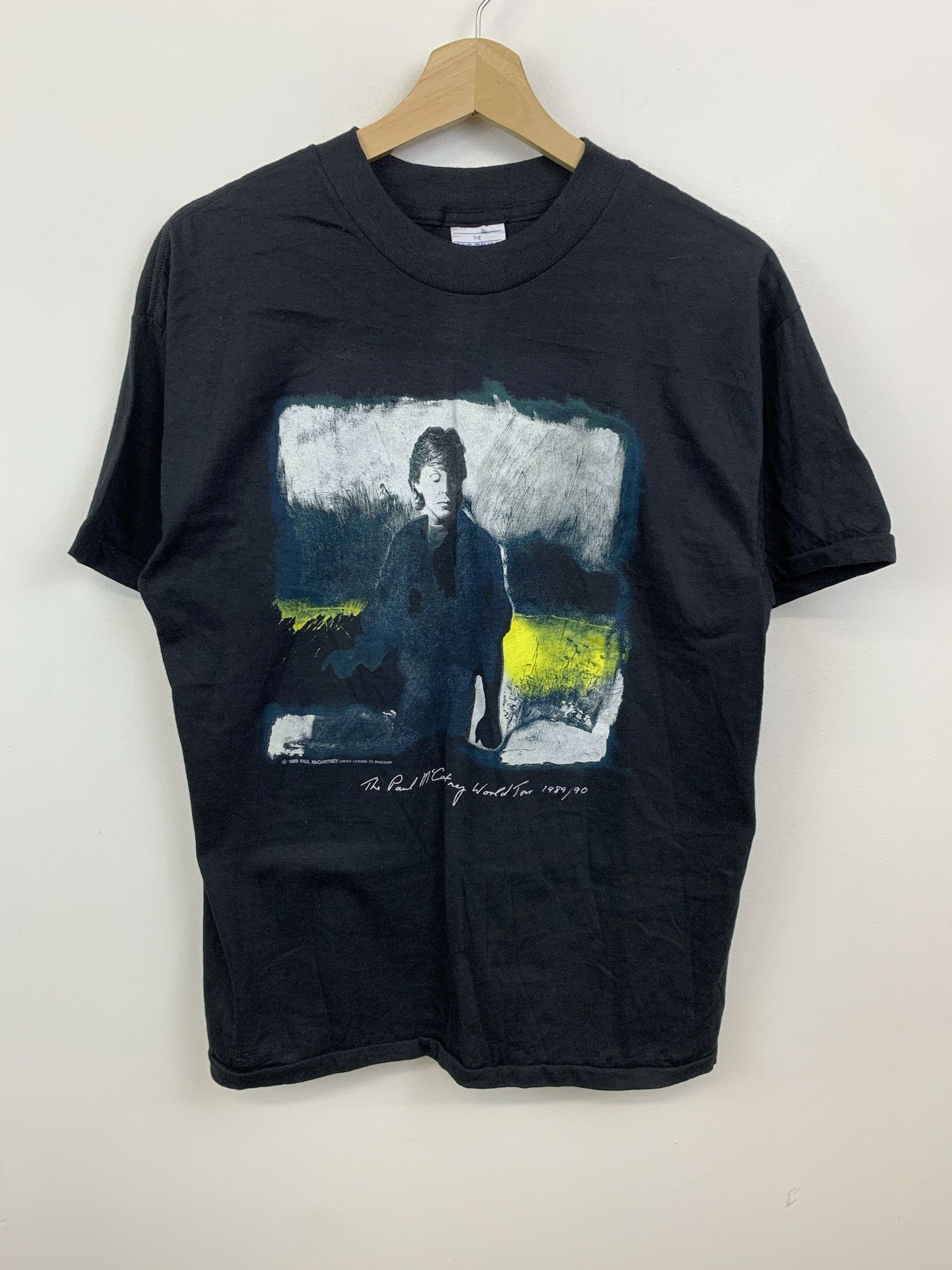Other Vintage 1980s Paul Mccartney Beatles Band Tee 1989 World Tour Tee Size L Size US L / EU 52-54 / 3 - 1 Thumbnail