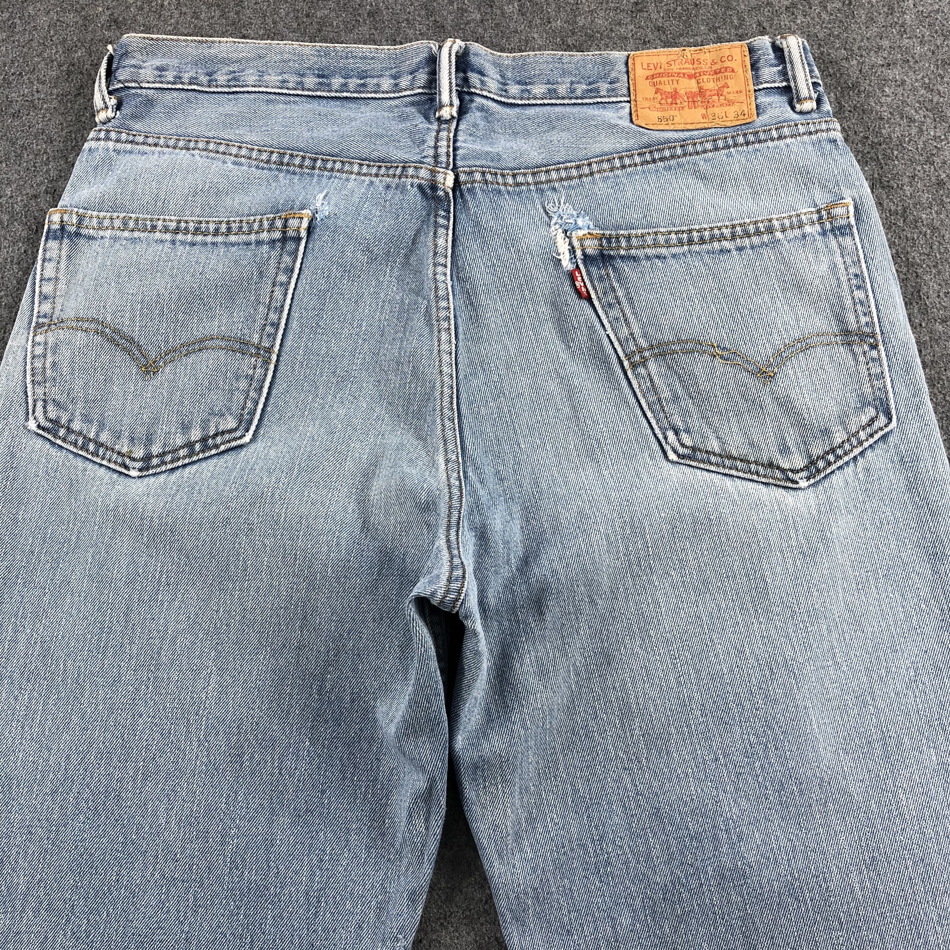 Levi's Vintage Light Wash Levis 550 Jeans-J1707 Size US 37 - 4 Thumbnail