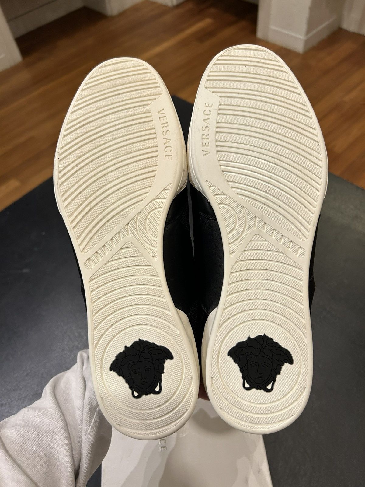 Versace Versace Low Top Sneakers Size US 11.5 / EU 44-45 - 5 Thumbnail
