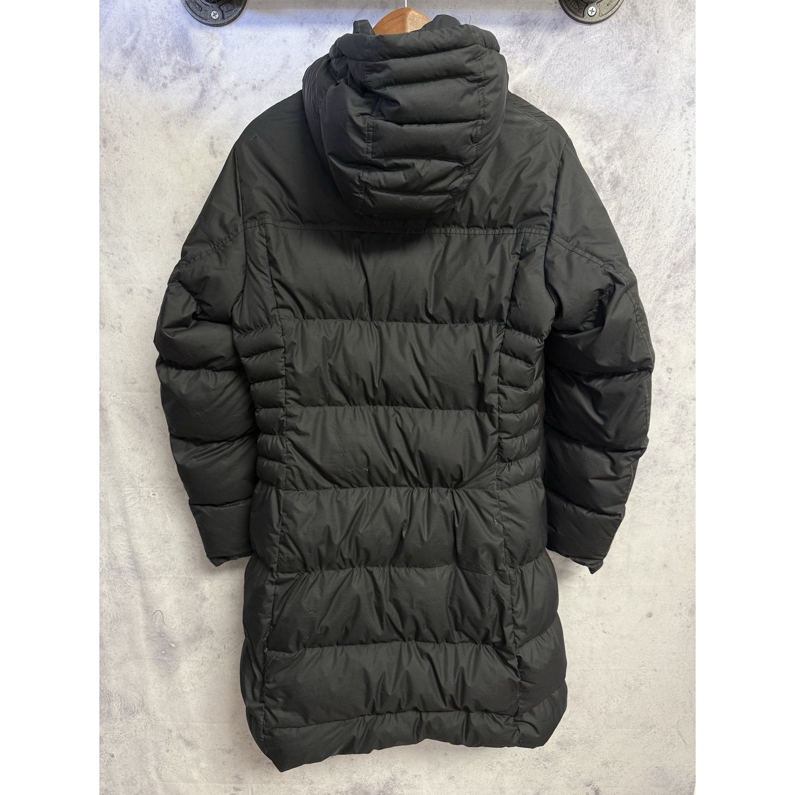 Patagonia Patagonia Down With It Parka Womens Large Black 600 Fill Size L / US 10 / IT 46 - 2 Thumbnail