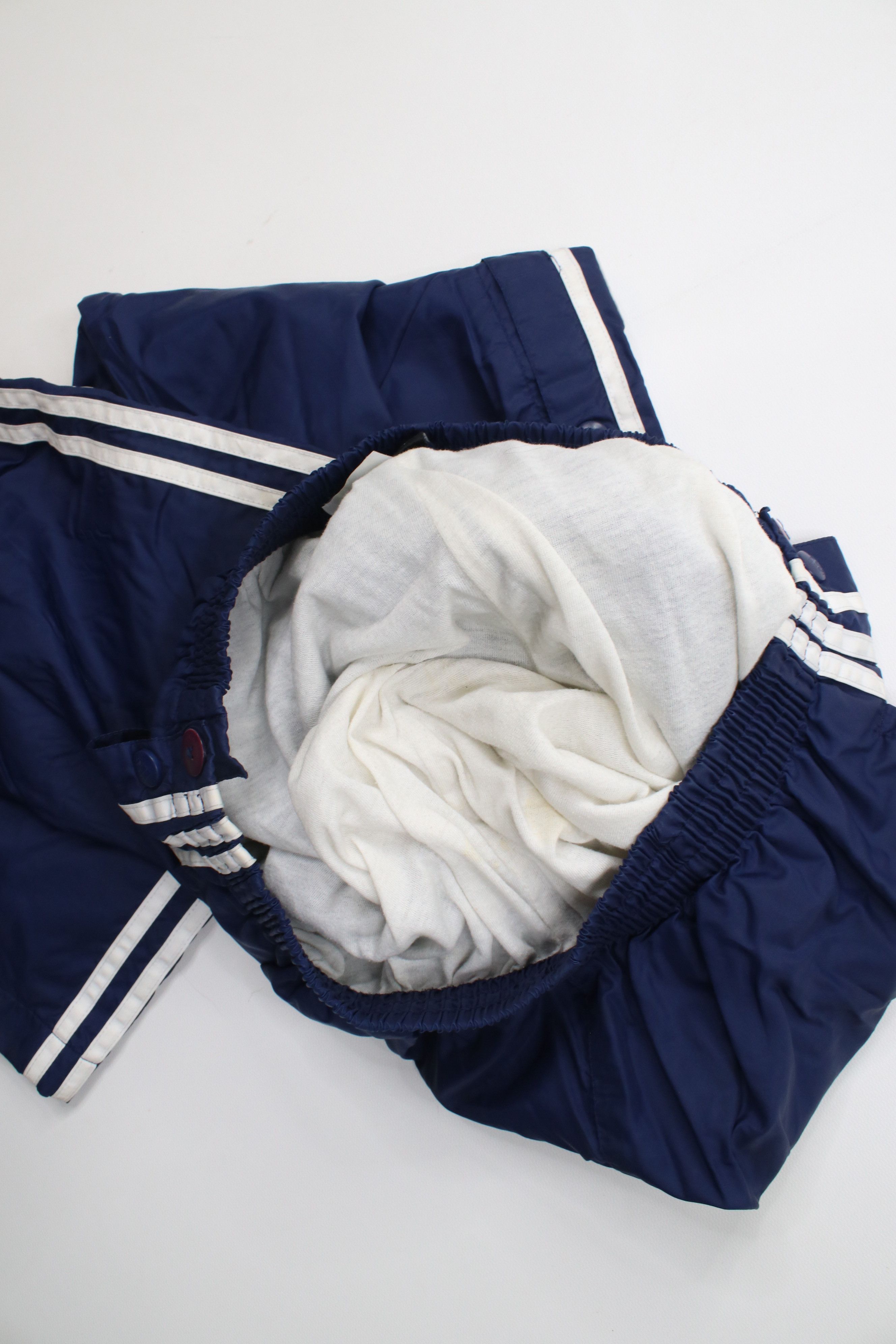 Adidas Vintage 90s Adidas Lined Tearaway Windbreaker Pants Blue Size US 34 / EU 50 - 11 Thumbnail