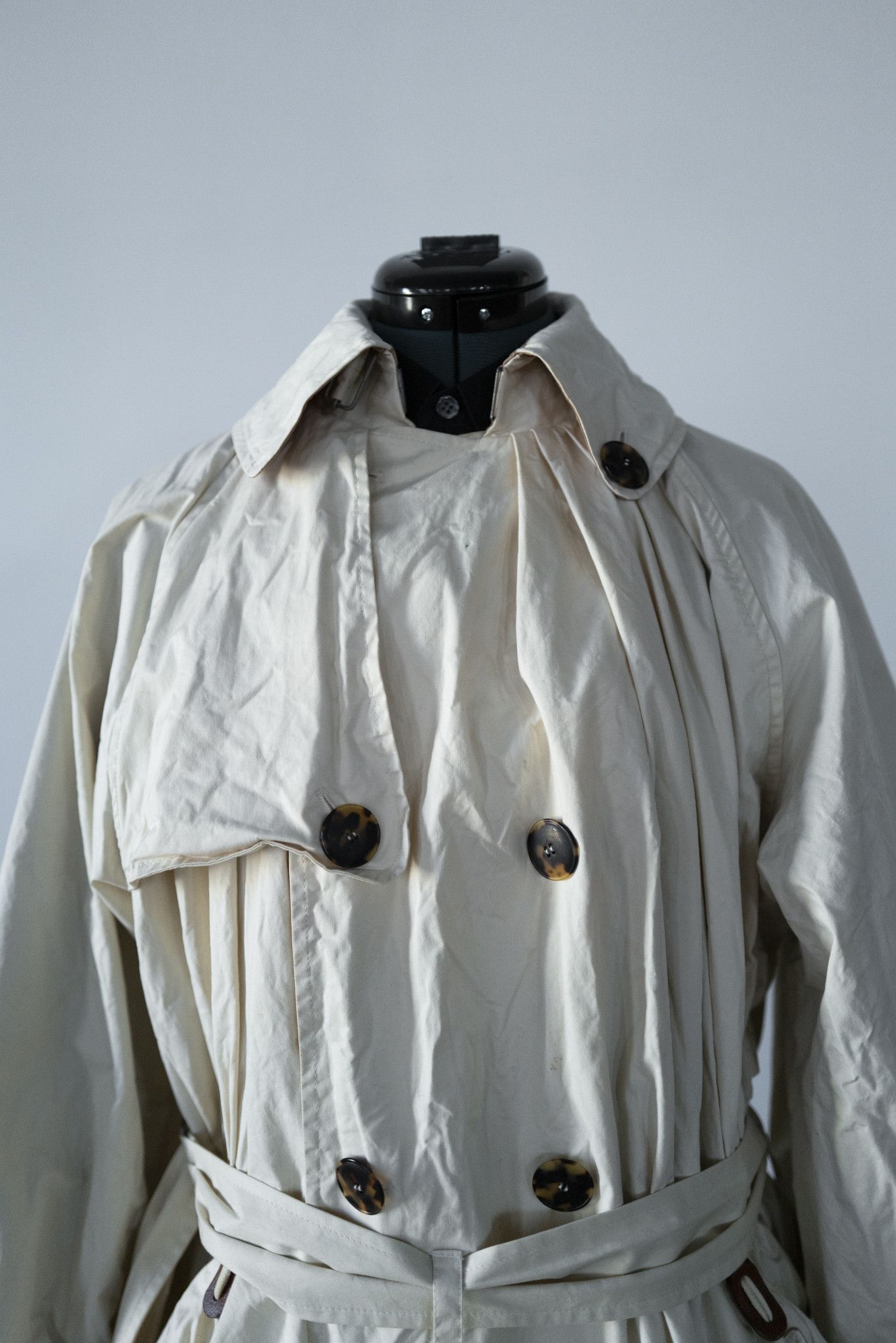 Jean Paul Gaultier Vintage Jean Paul Gaultier Ivory Cotton Hooded Trench Coat Size L / US 10 / IT 46 - 5 Thumbnail