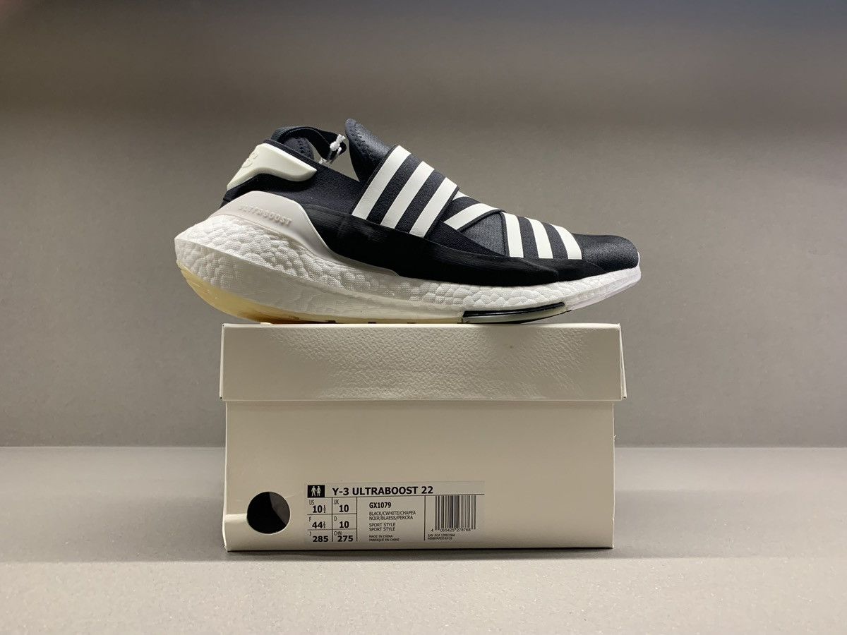 Y-3 Adidas Y-3 Ultra Boost 22 Black Core White Chalk Pearl Size US 6.5 / IT 36.5 - 3 Thumbnail
