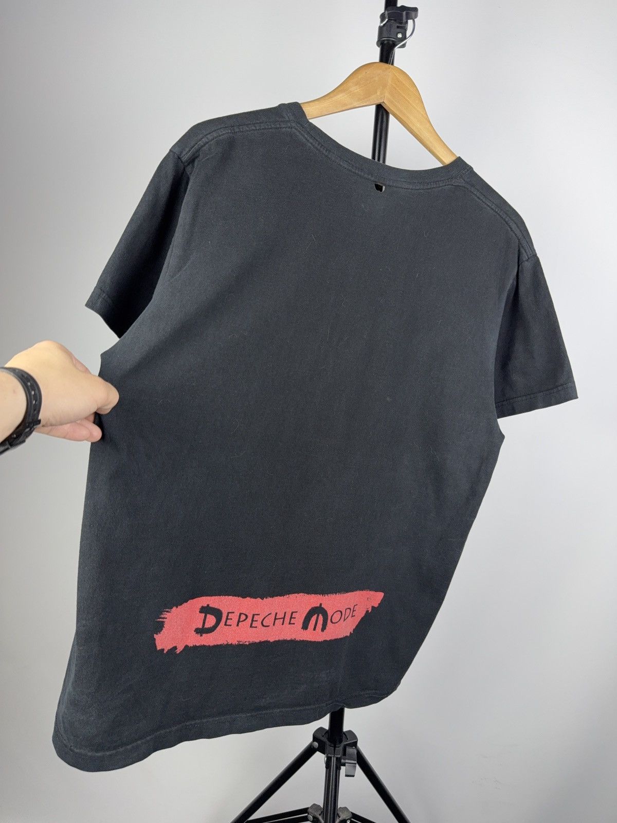 Band Tees Depeche Mode Spirit Tour Kyiv 2017 Band T-Shirt Black L Size US L / EU 52-54 / 3 - 8 Thumbnail