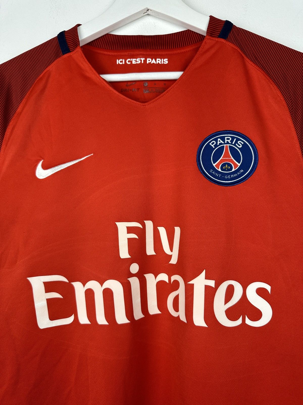 Nike Paris Saint Germain PSG 2016 Away Soccer Jersey Shirt Size US M / EU 48-50 / 2 - 5 Thumbnail