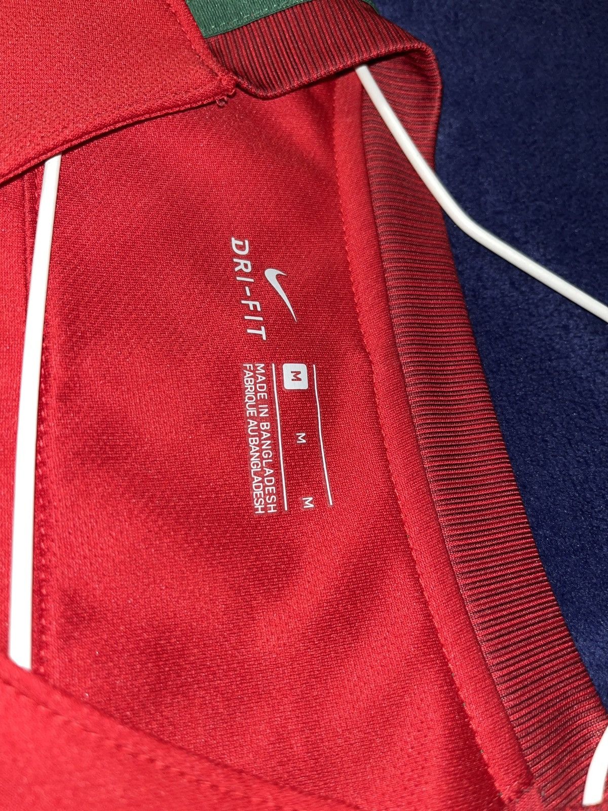 Nike Nike Portugal Vintage Home Jersey (MEDIUM) Size US M / EU 48-50 / 2 - 2 Thumbnail